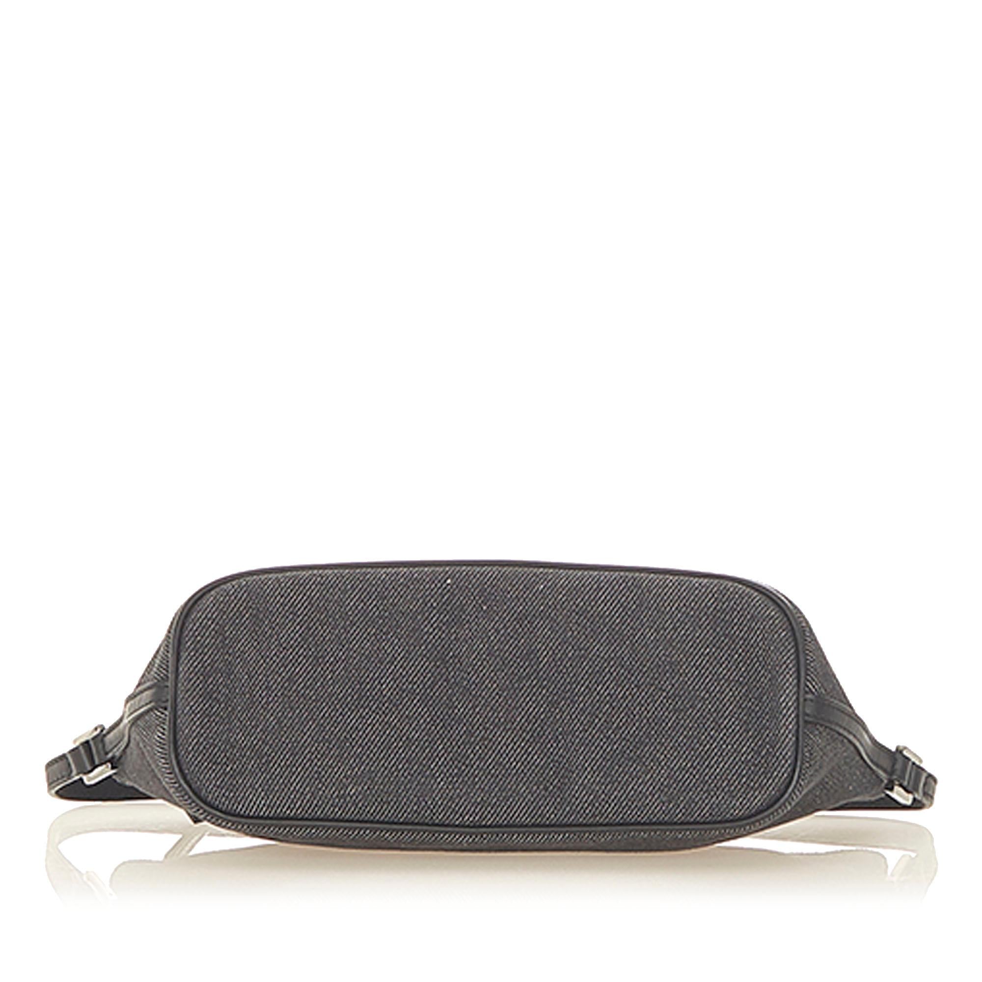 Gucci Canvas Boat (SHG-32129)