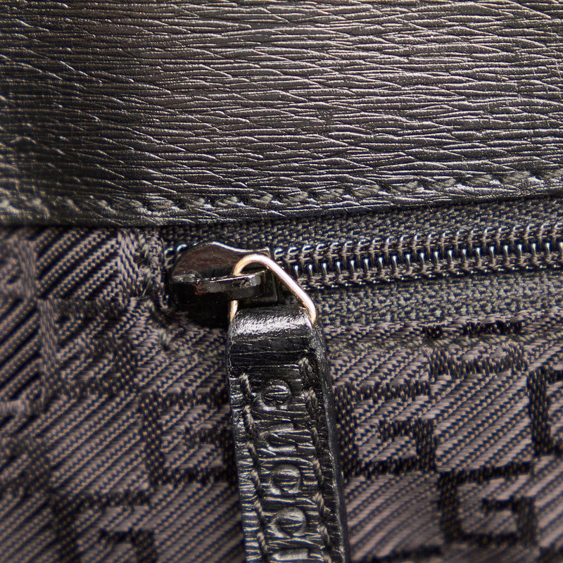 Gucci Canvas Handbag (SHG-30240)