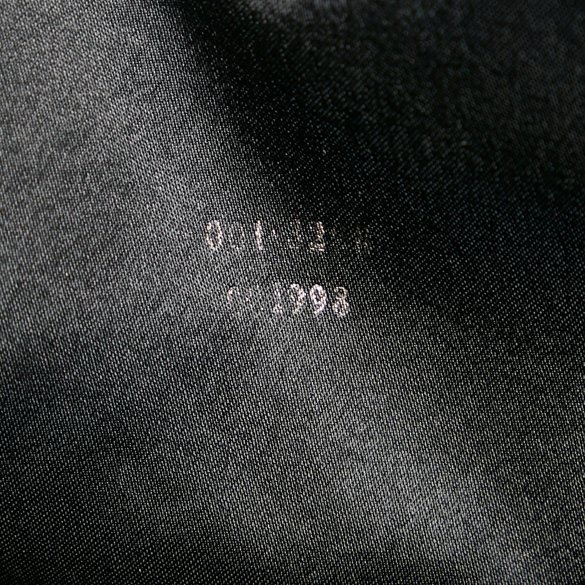 Gucci Canvas Shoulder Bag (SHG-36498)