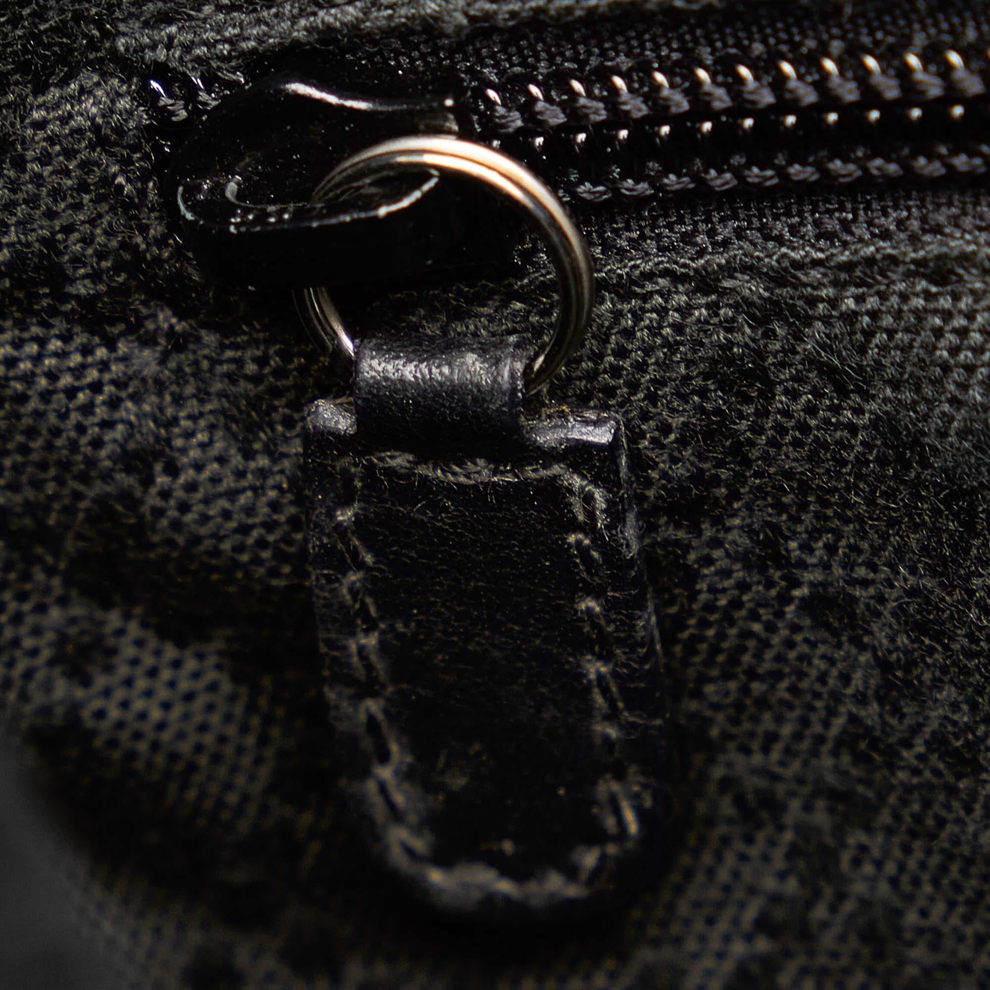 Gucci Canvas Tote Bag (SHG-31655)