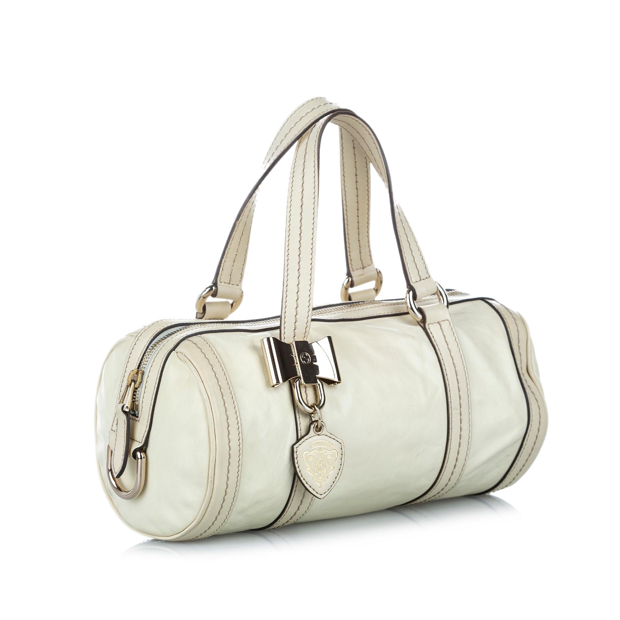 Gucci Duchessa Leather Handbag (SHG-32368)