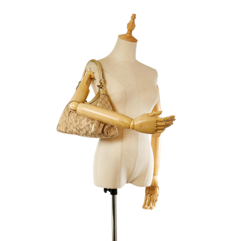 Gucci GG Canvas Abbey D-Ring Shoulder Bag (SHG-23962)