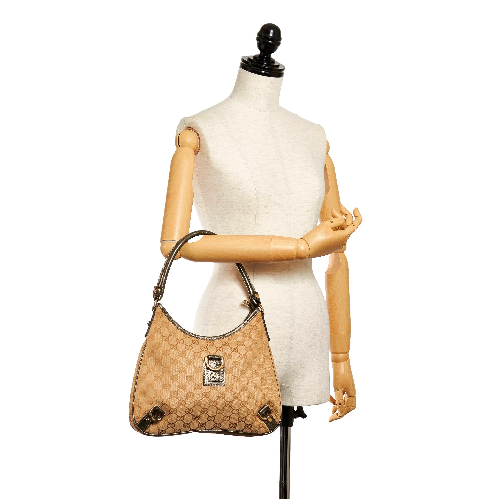 Gucci GG Canvas Abbey D-Ring Shoulder Bag (SHG-29053)