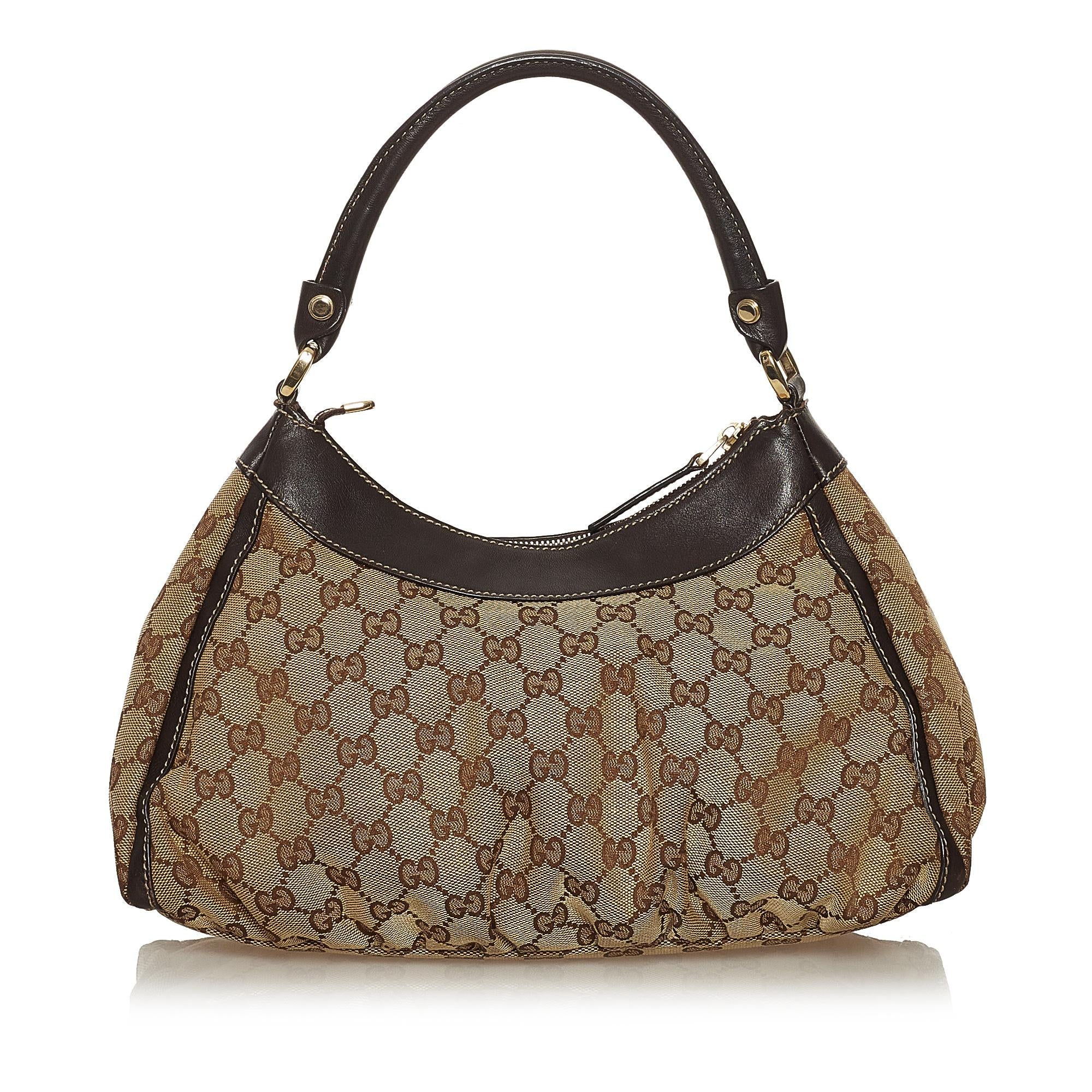 Gucci GG Canvas Abbey D-Ring Shoulder Bag (SHG-34625)