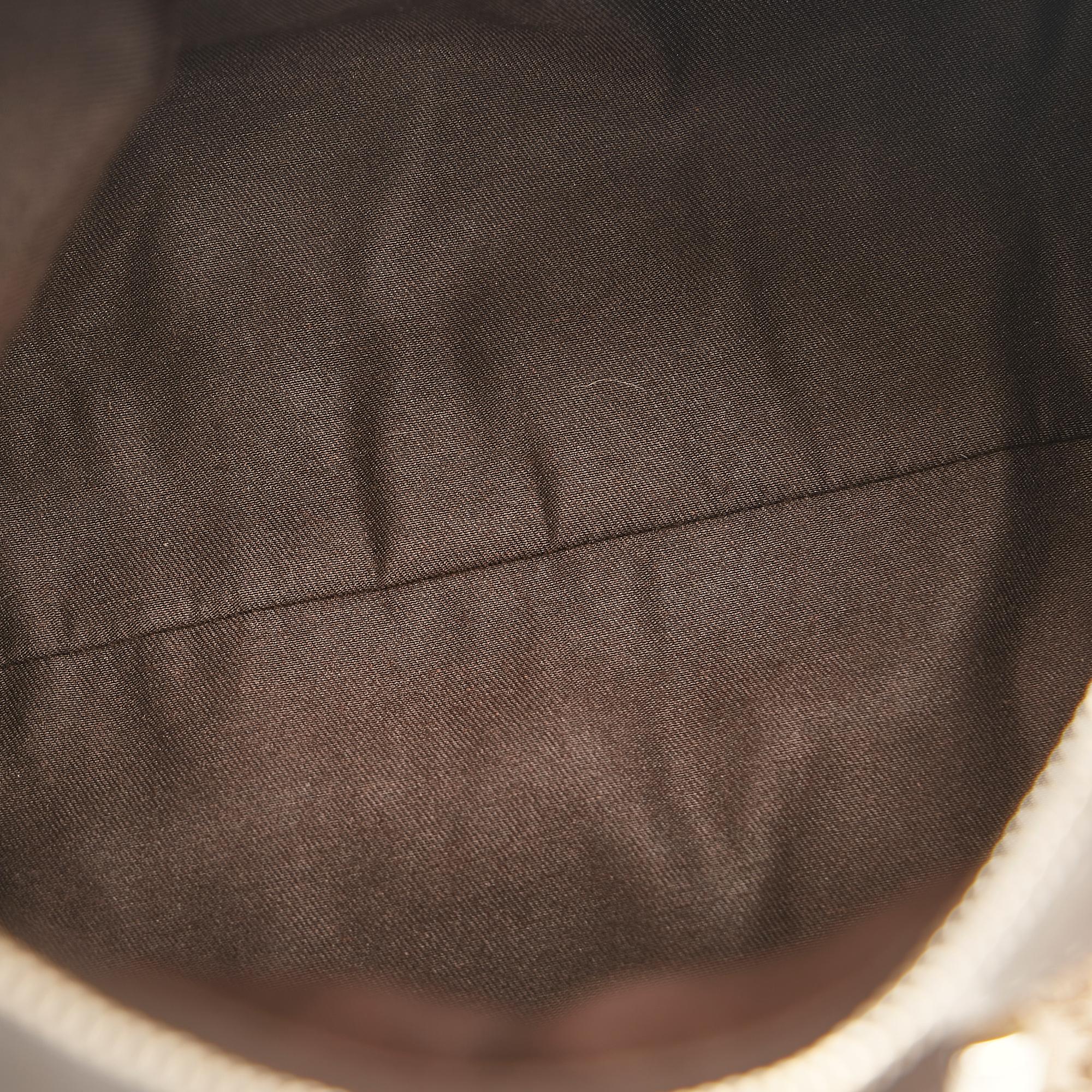 Gucci GG Canvas Abbey D-Ring Shoulder Bag (SHG-34625)