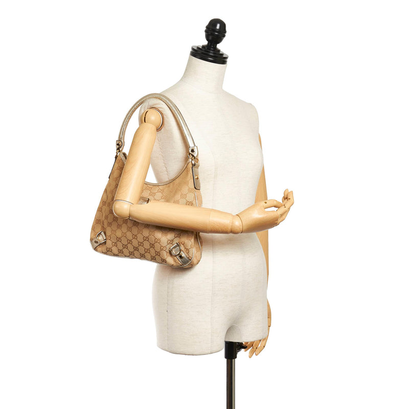 Gucci GG Canvas Abbey D-Ring Shoulder Bag (SHG-34762) – LuxeDH