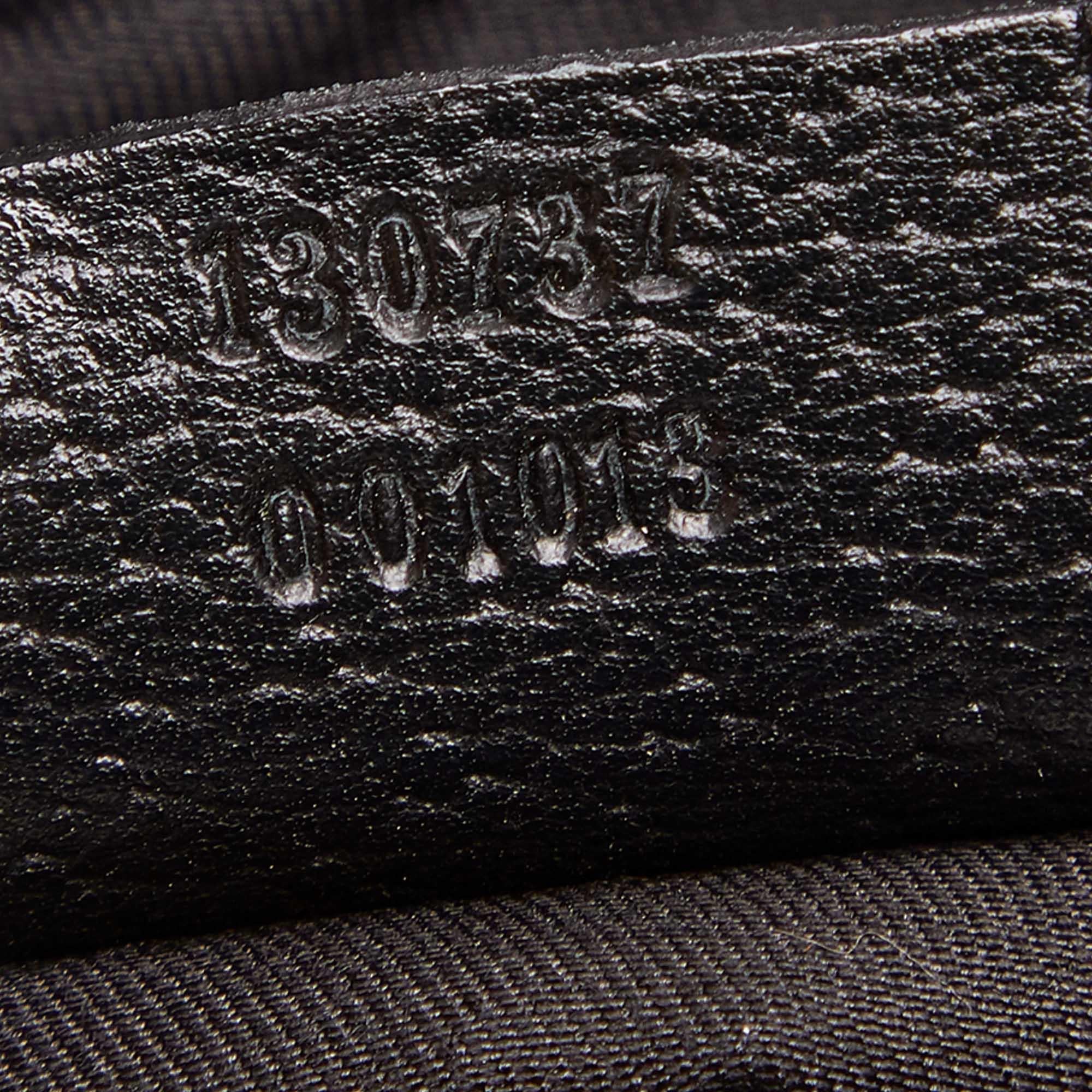 Gucci GG Canvas Abbey Shoulder Bag (SHG-32161)