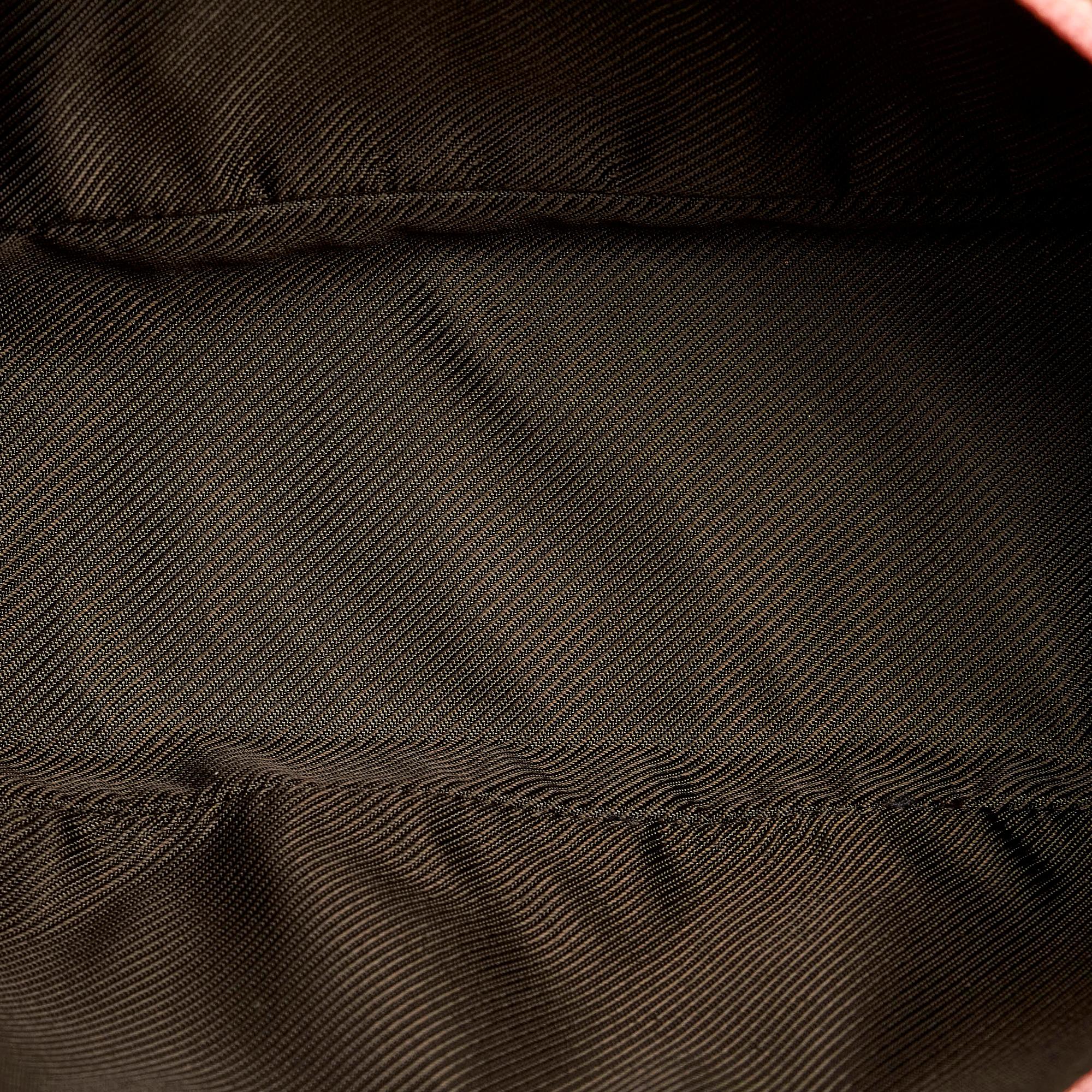 Gucci GG Canvas Boat Baguette (SHG-32021)