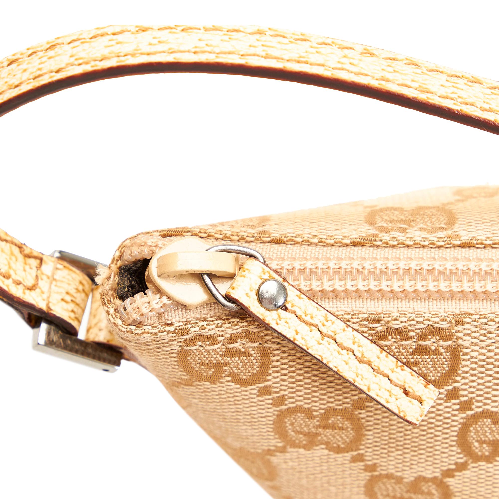 Gucci GG Canvas Boat Baguette (SHG-34659)