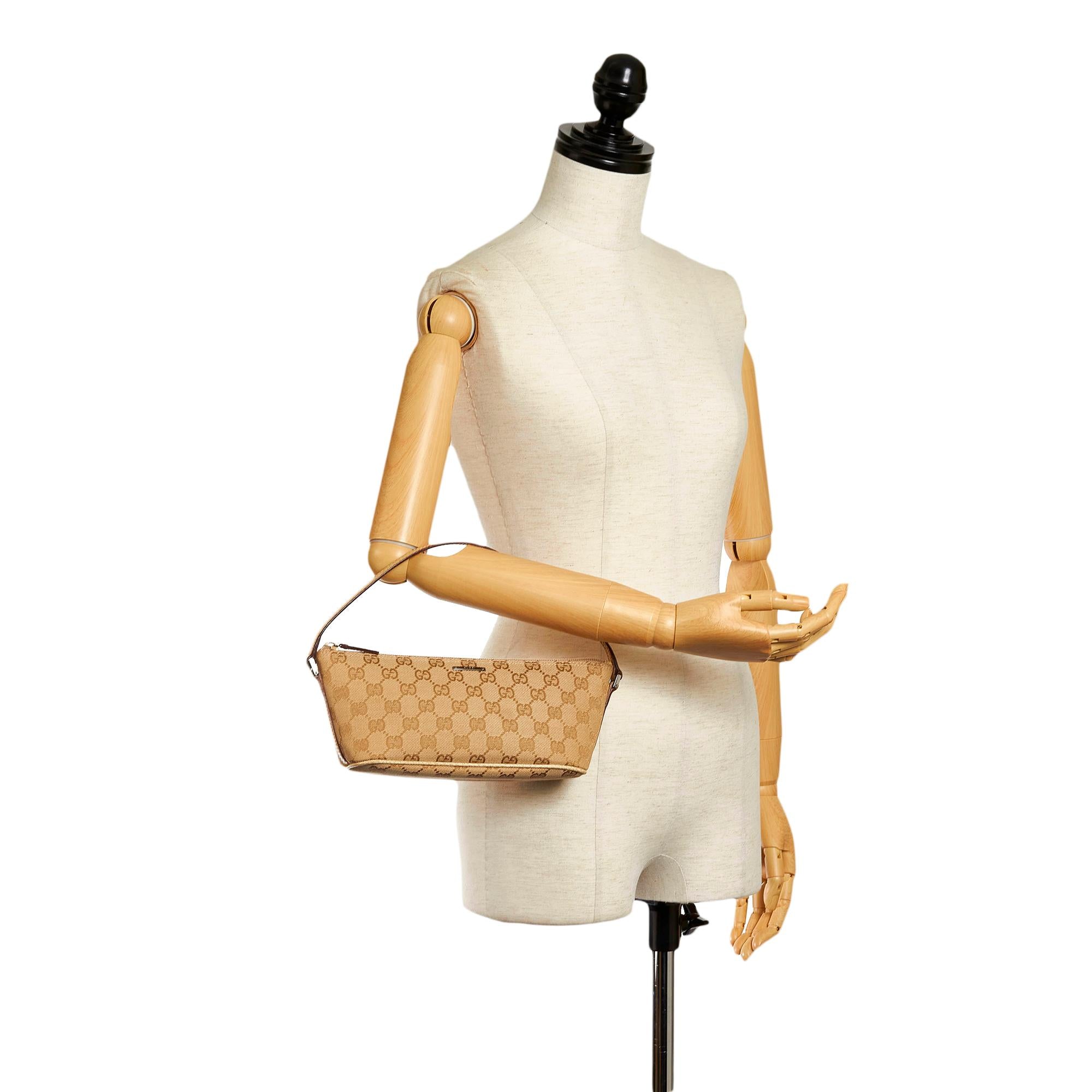 Gucci GG Canvas Boat Baguette (SHG-34659)