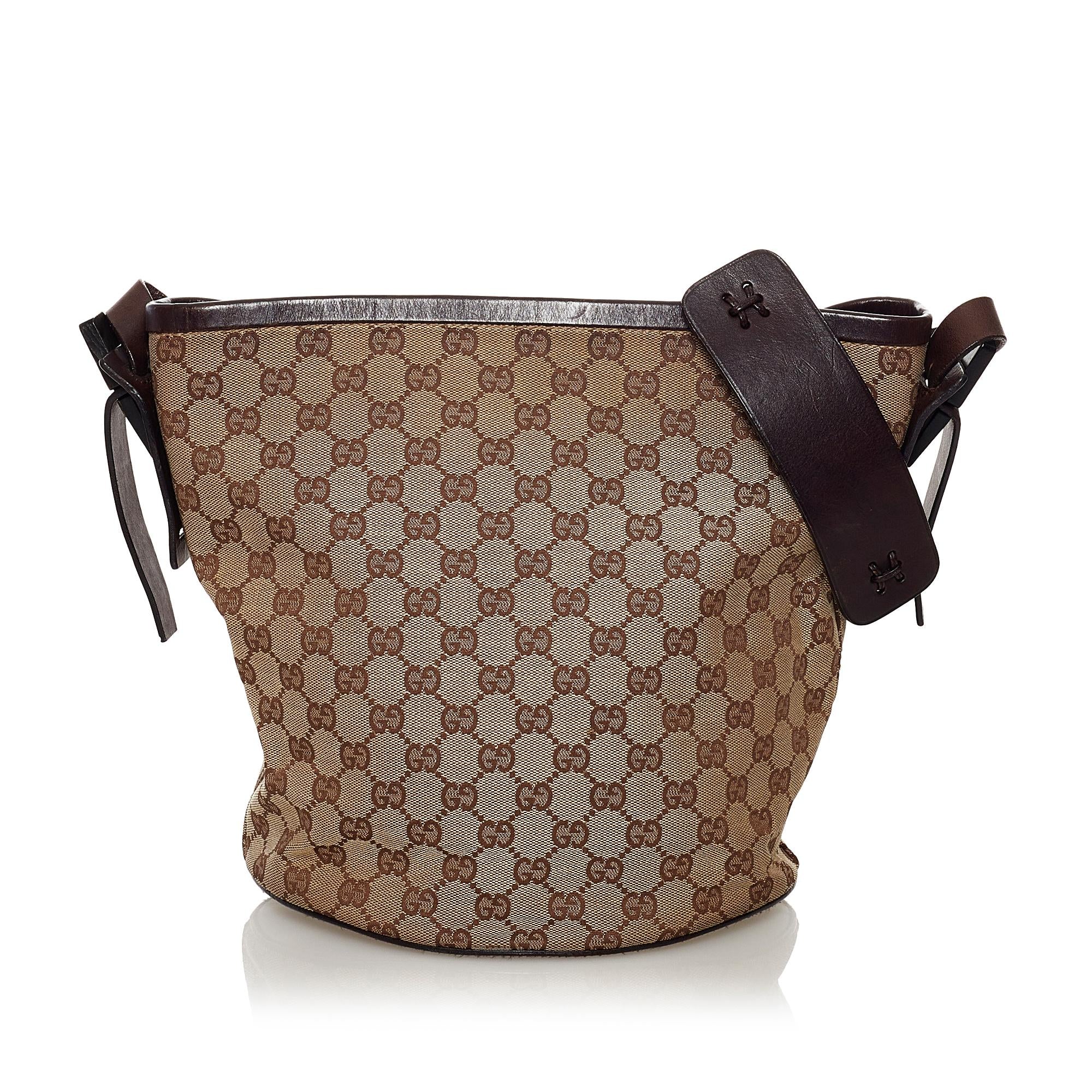 Gucci GG Canvas Bucket Bag (SHG-32842)