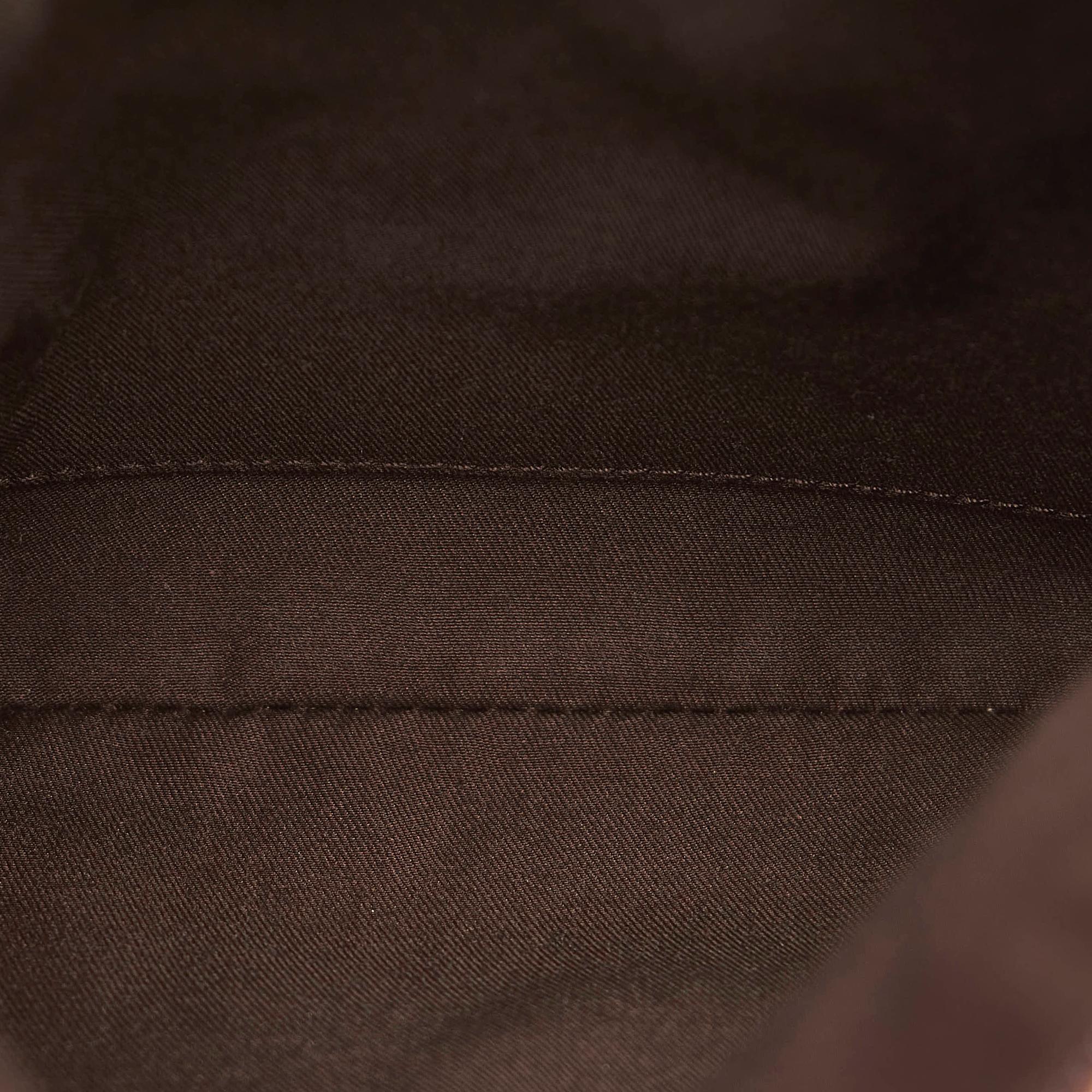 Gucci GG Canvas Crossbody Bag (SHG-28553)