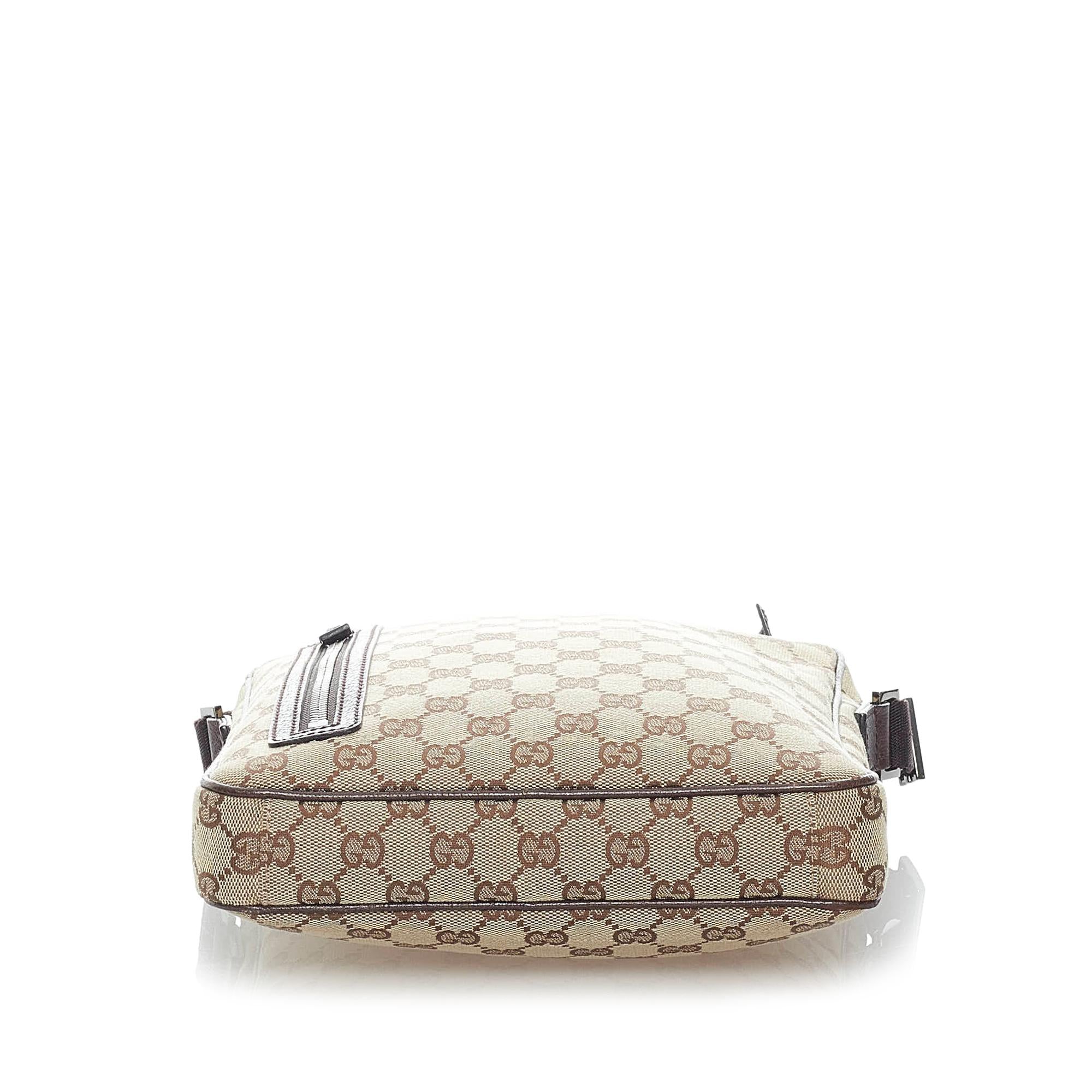 Gucci GG Canvas Crossbody Bag (SHG-31993)