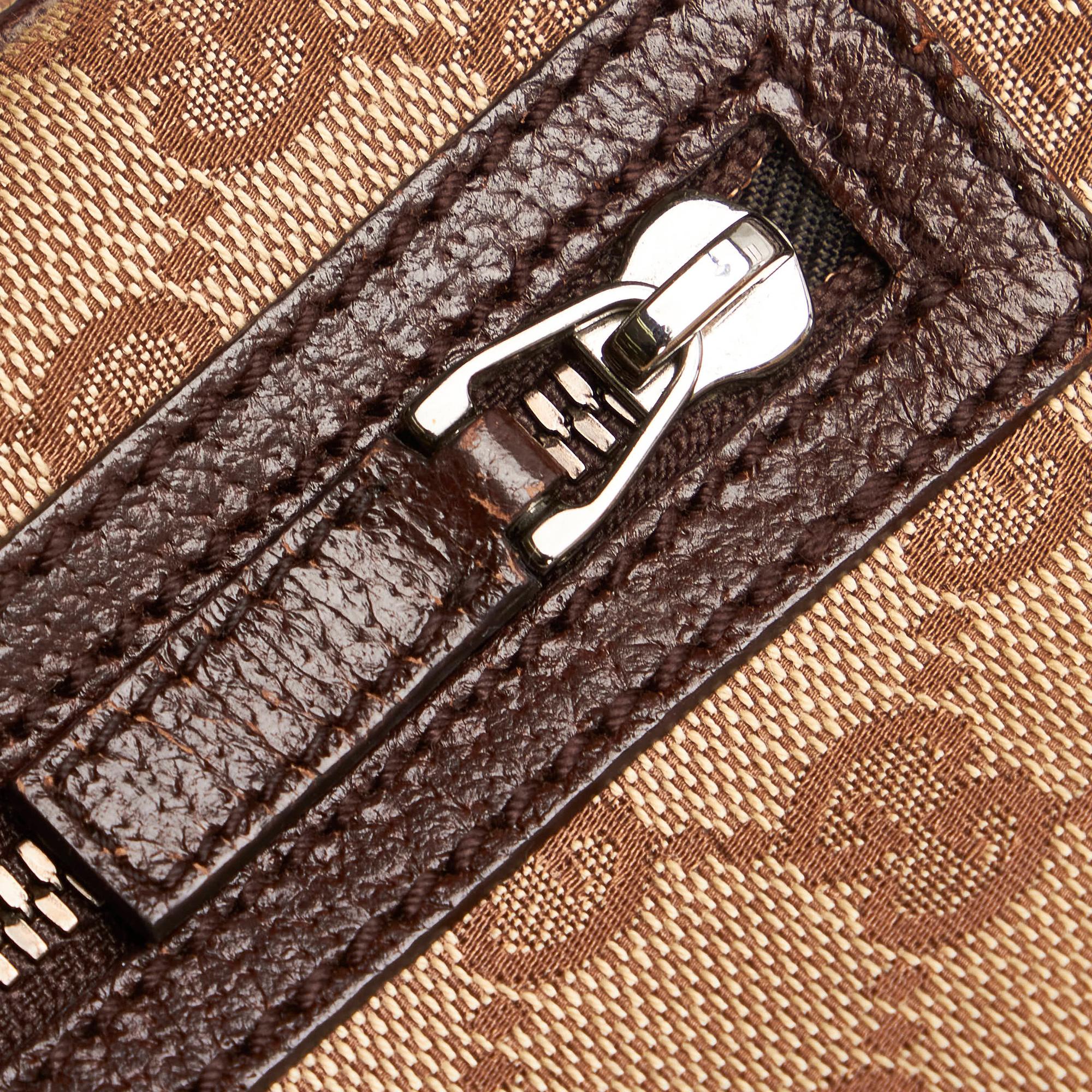 Gucci GG Canvas Crossbody Bag (SHG-31993)