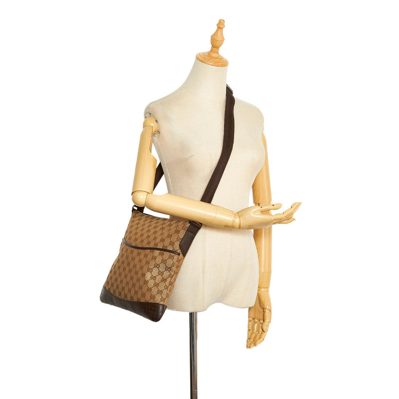 Gucci GG Canvas Crossbody Bag (SHG-eJkvBa)
