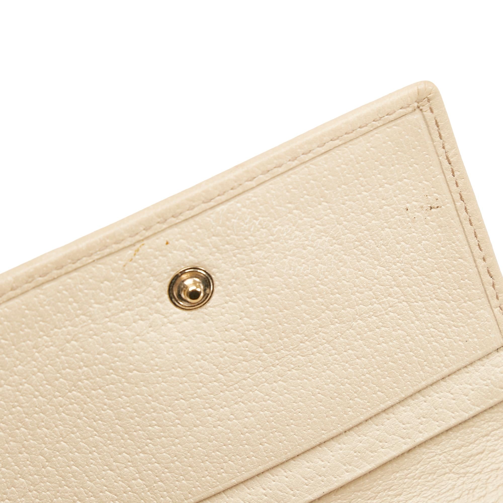 Gucci GG Canvas D-Ring Card Holder (SHG-b43eqy)