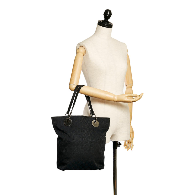 Gucci GG Canvas Eclipse Shoulder Bag (SHG-29035)
