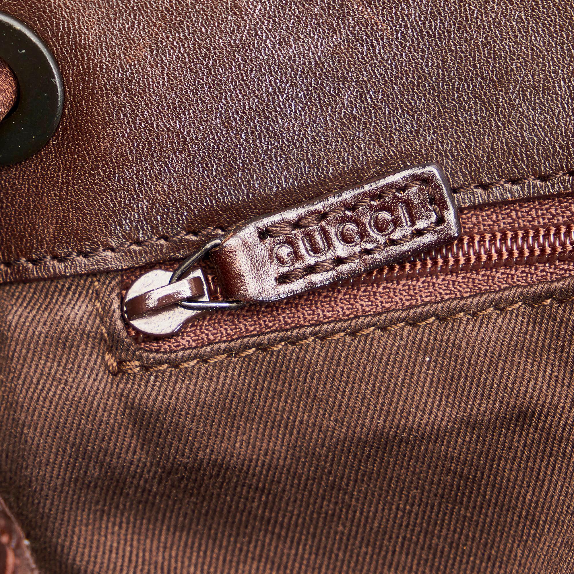 Gucci GG Canvas Gifford Tote Bag (SHG-32022)