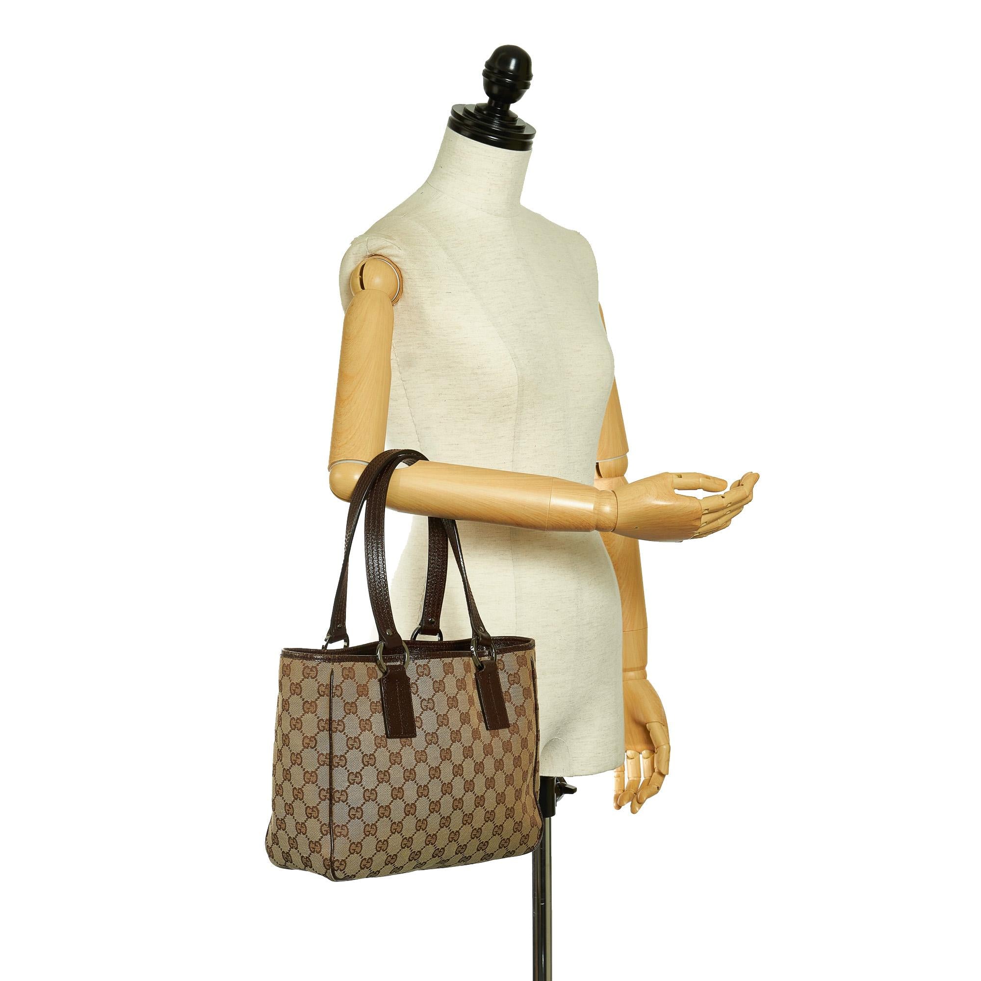 Gucci GG Canvas Handbag (SHG-34685)