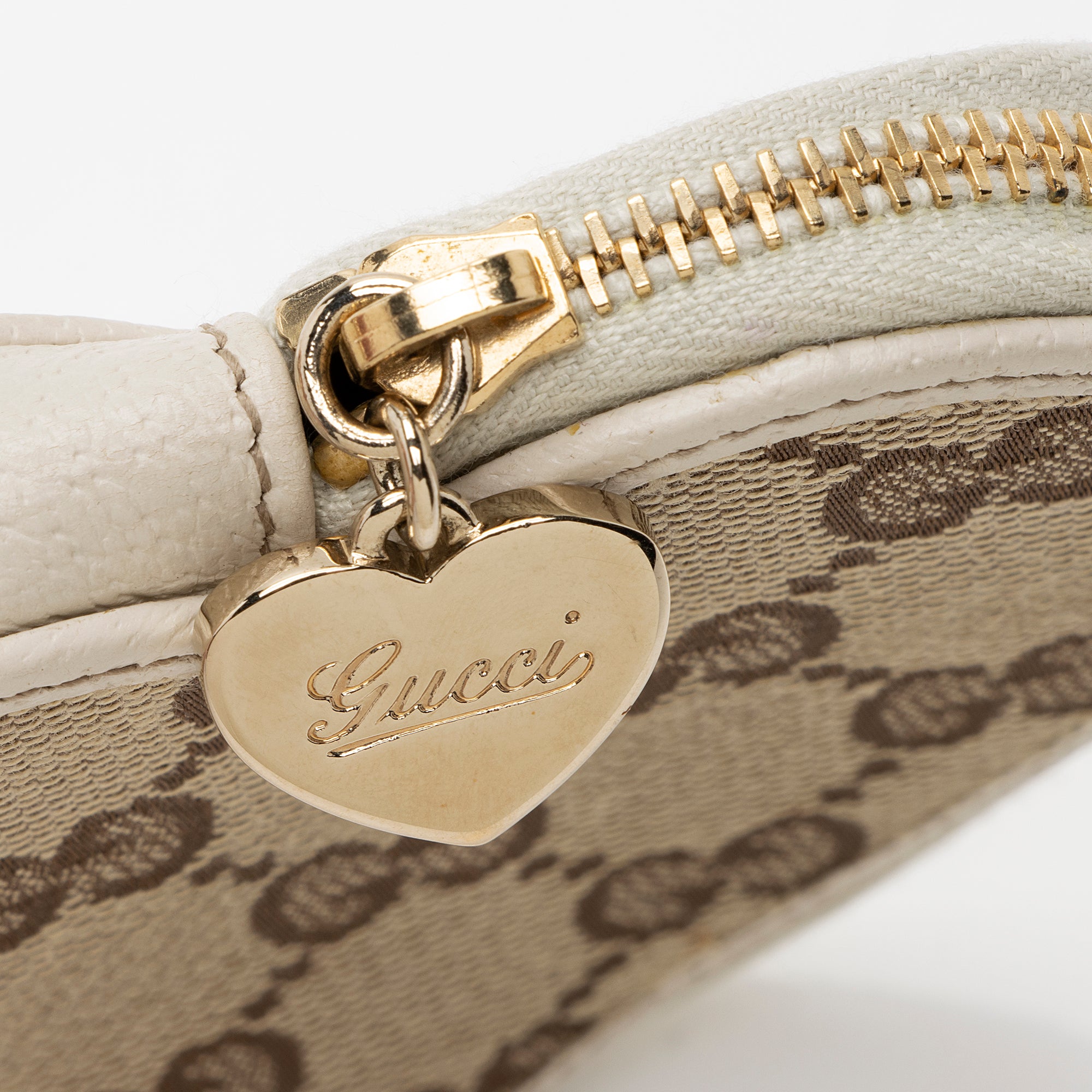 Heart Shaped Coin Bag Gucci Gucci Authentic Shima Heart-shaped