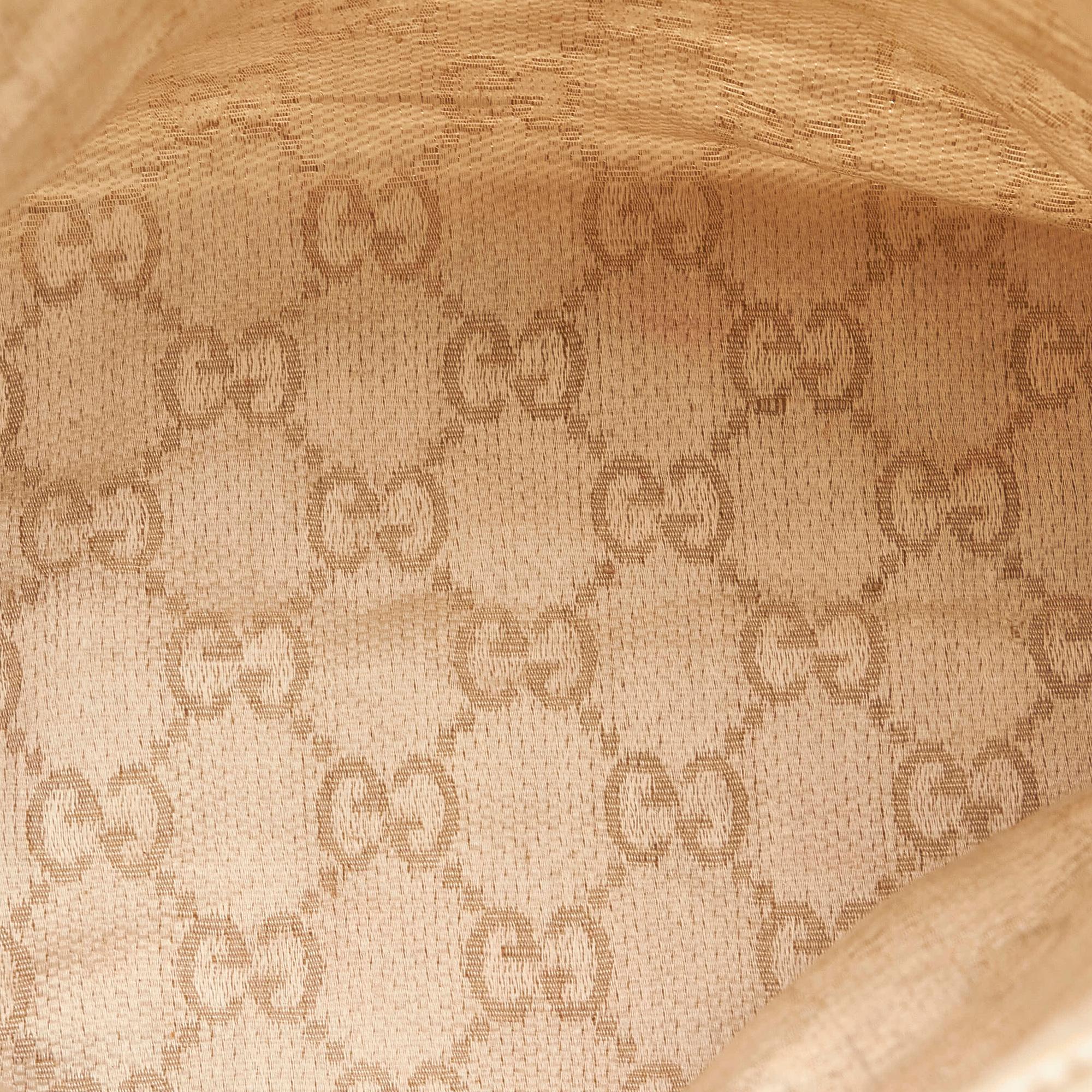 Gucci GG Canvas Museo Handbag (SHG-33391)