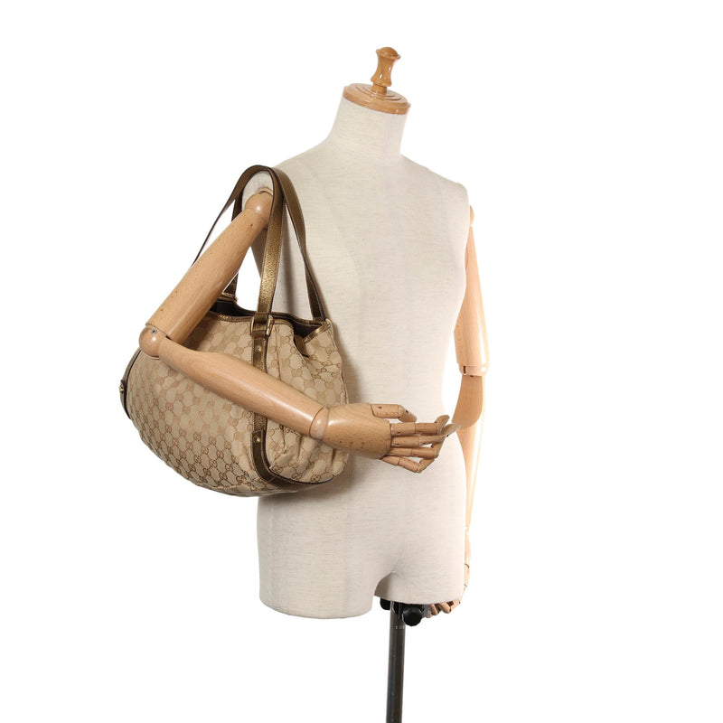 Gucci GG Canvas Pelham Shoulder Bag (SHG-32123)