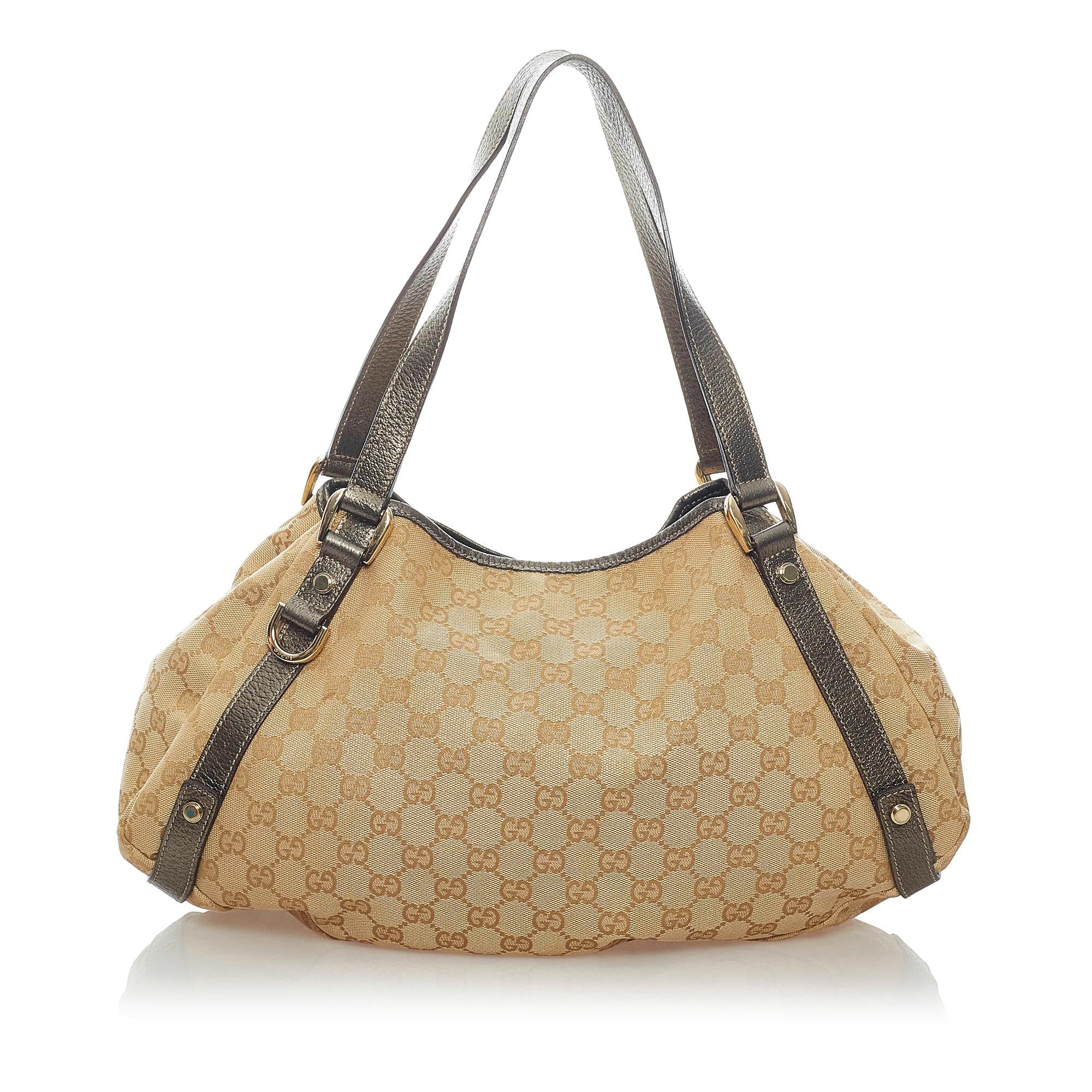 Gucci GG Canvas Pelham Shoulder Bag (SHG-34651)