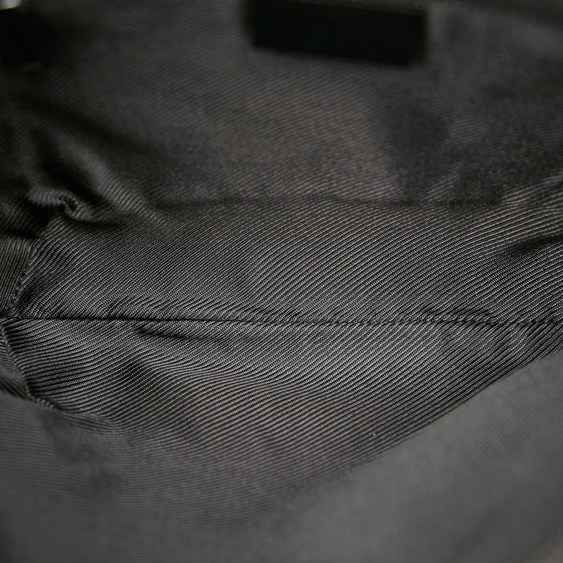 Gucci GG Canvas Shoulder Bag (SHG-25053)