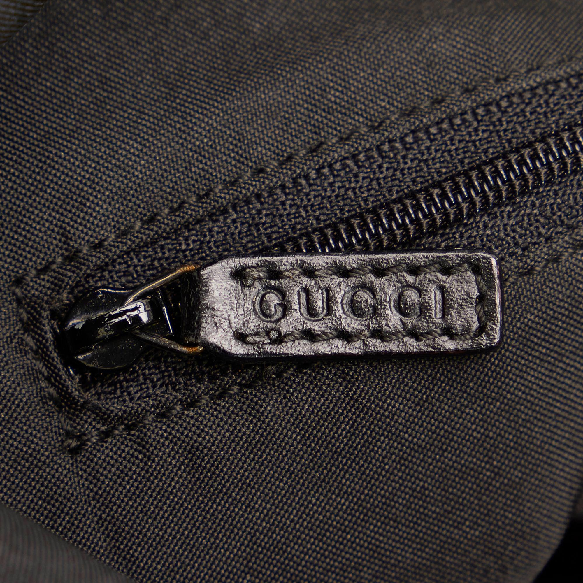 Gucci GG Canvas Shoulder Bag (SHG-32040)