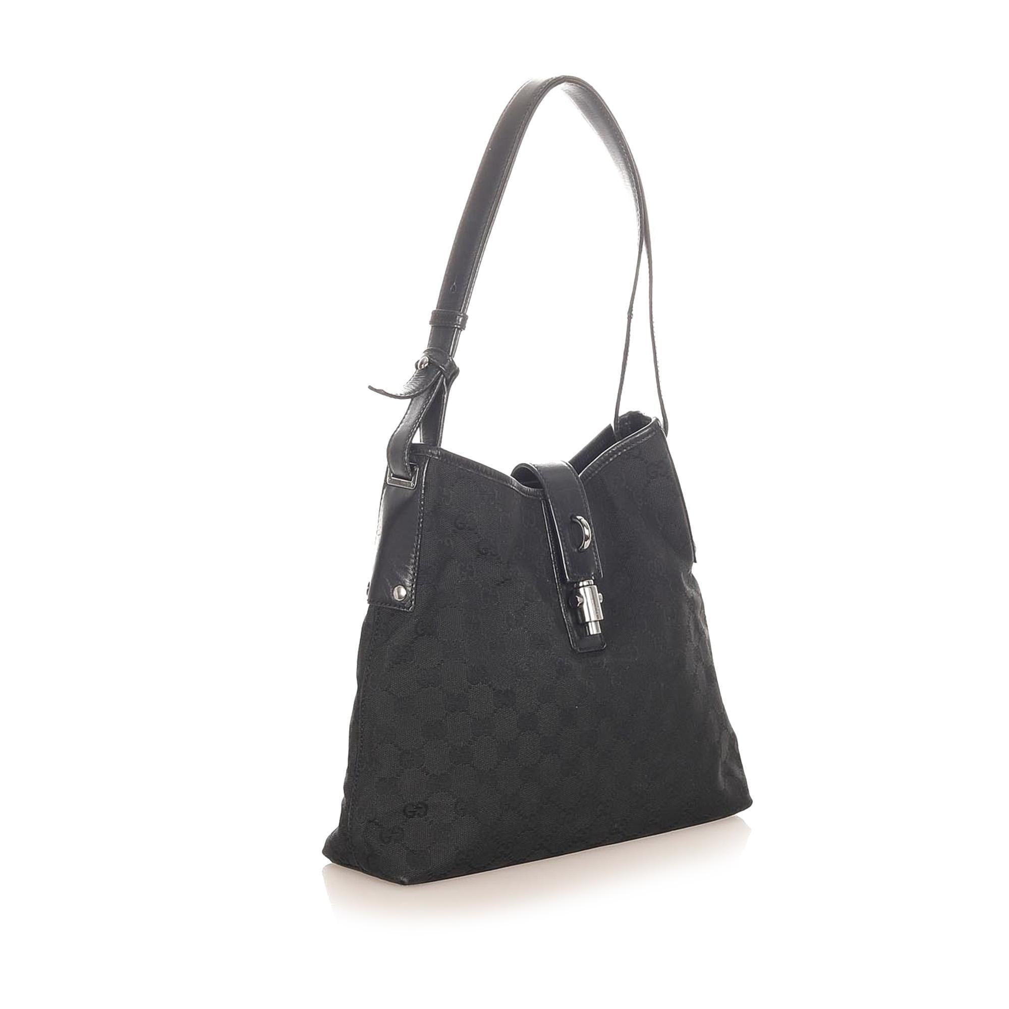 Gucci GG Canvas Shoulder Bag (SHG-32131)