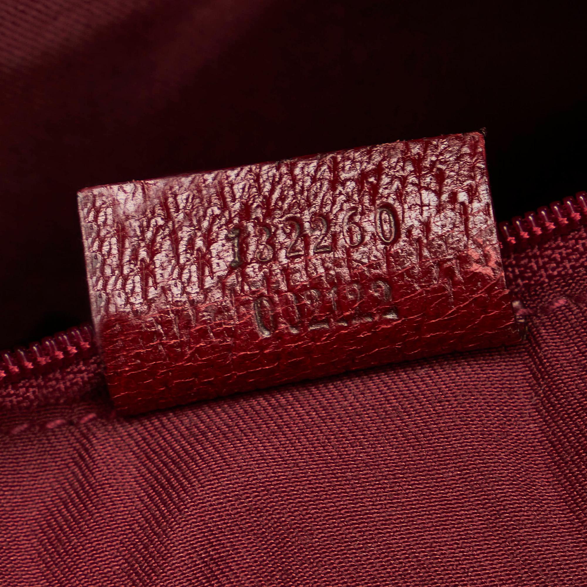 Gucci GG Canvas Shoulder Bag (SHG-32241)