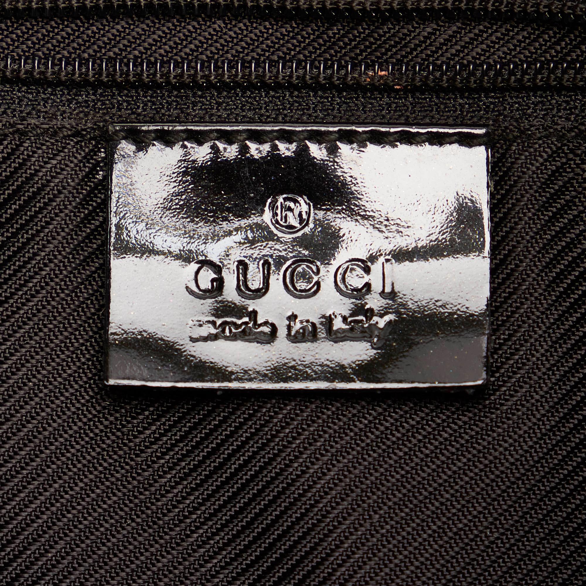 Gucci GG Canvas Shoulder Bag (SHG-32653)