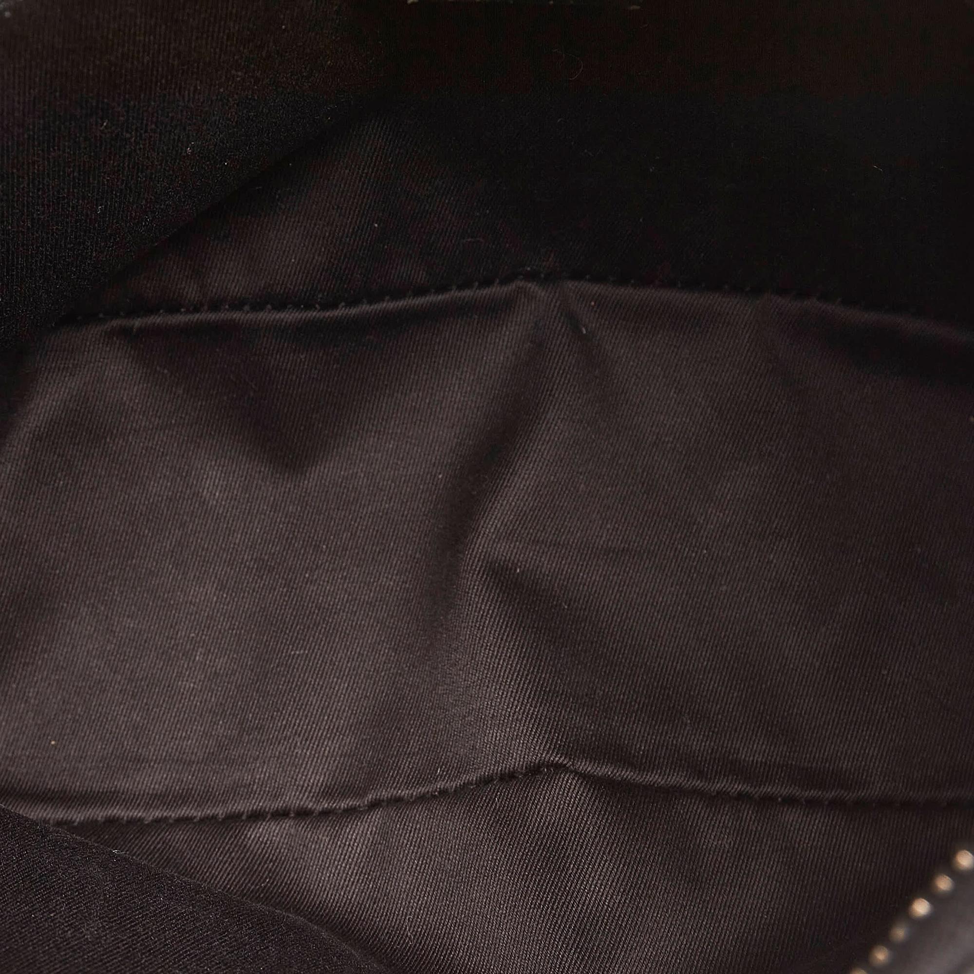 Gucci GG Canvas Shoulder Bag (SHG-32858)