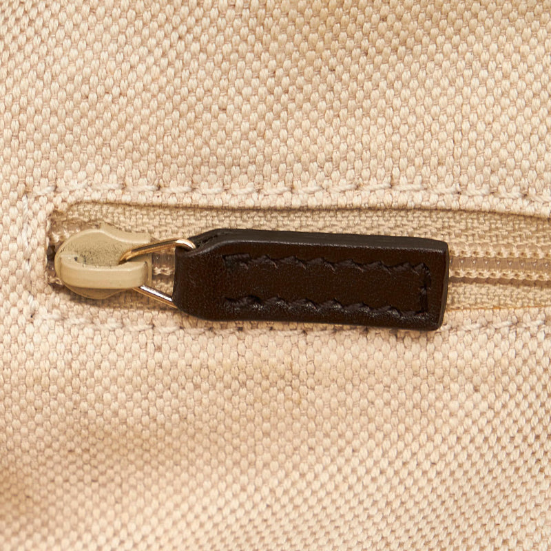 Gucci GG Canvas Sukey Shoulder Bag (SHG-28750)