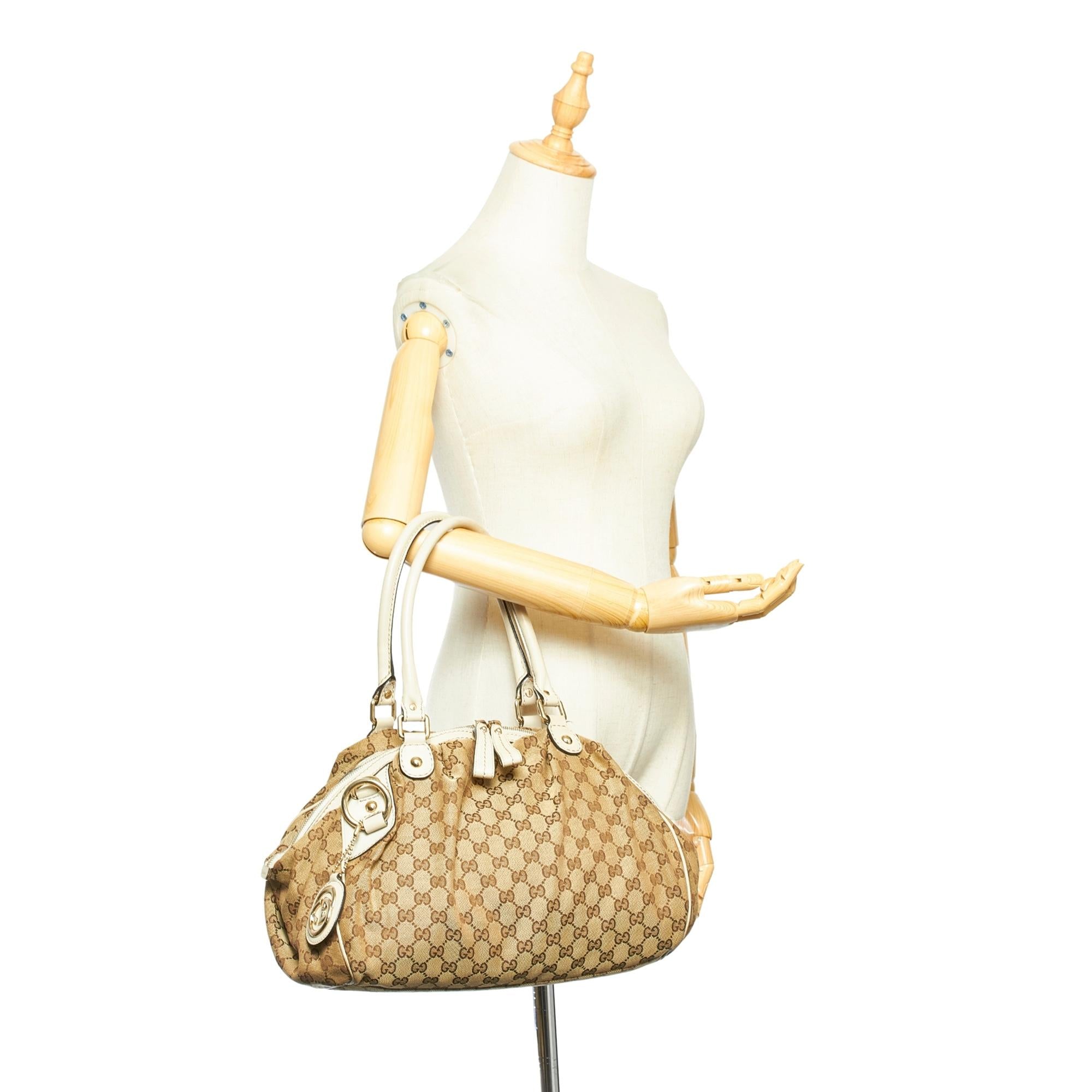 Gucci GG Canvas Sukey Tote Bag (SHG-32157)