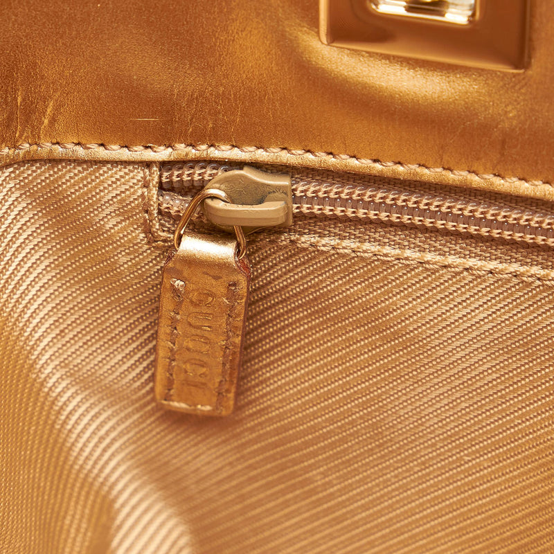 Gucci GG Canvas Tote Bag (SHG-26006)