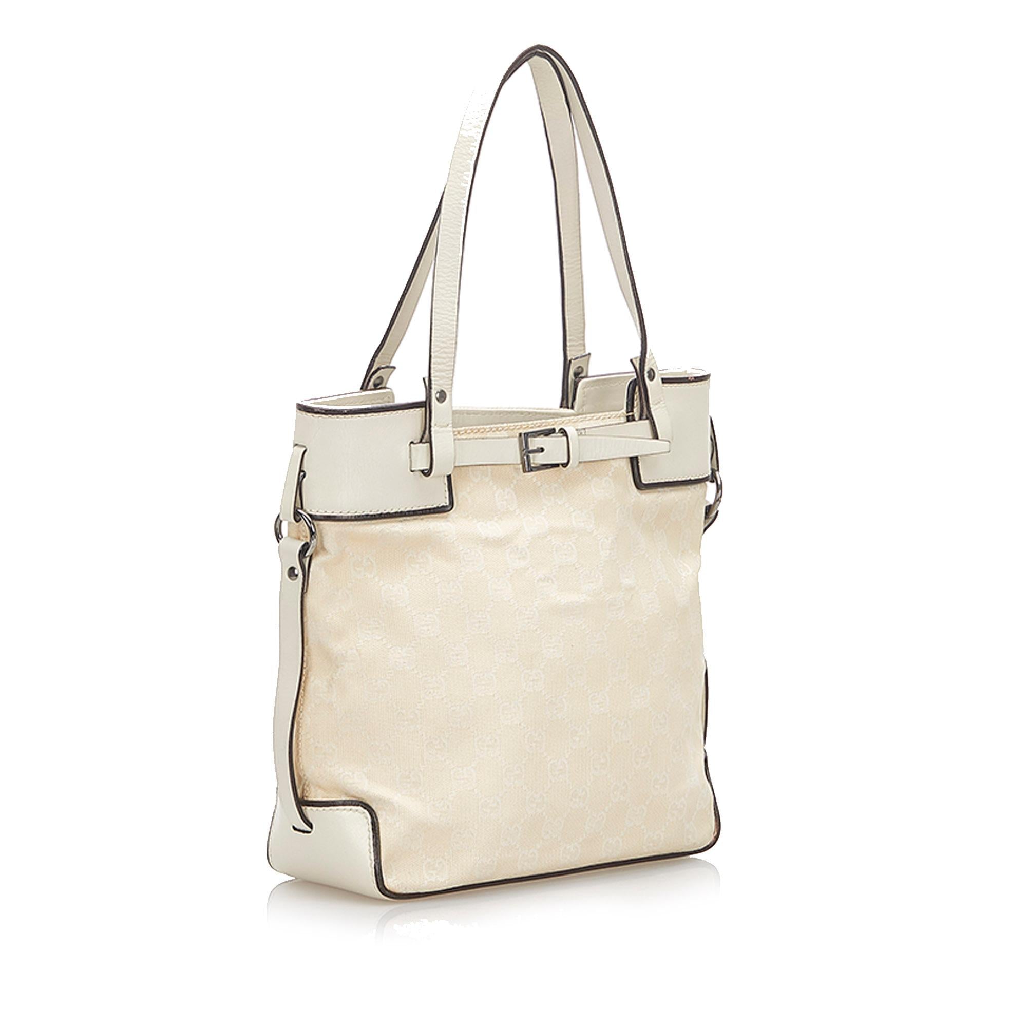 Gucci GG Canvas Tote Bag (SHG-32361)