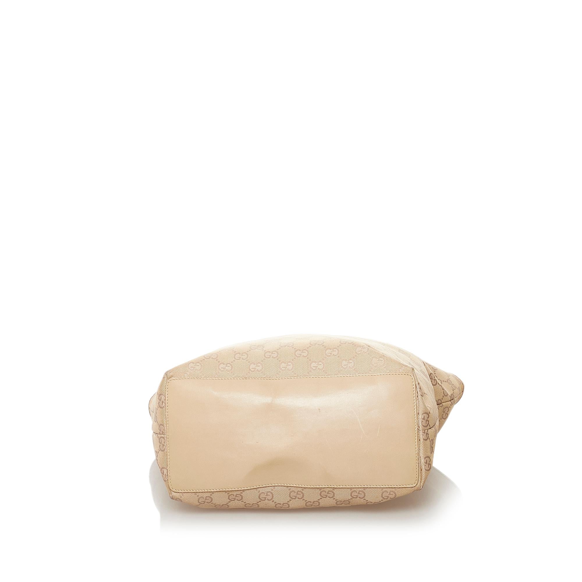 Gucci GG Canvas Tote Bag (SHG-32848)