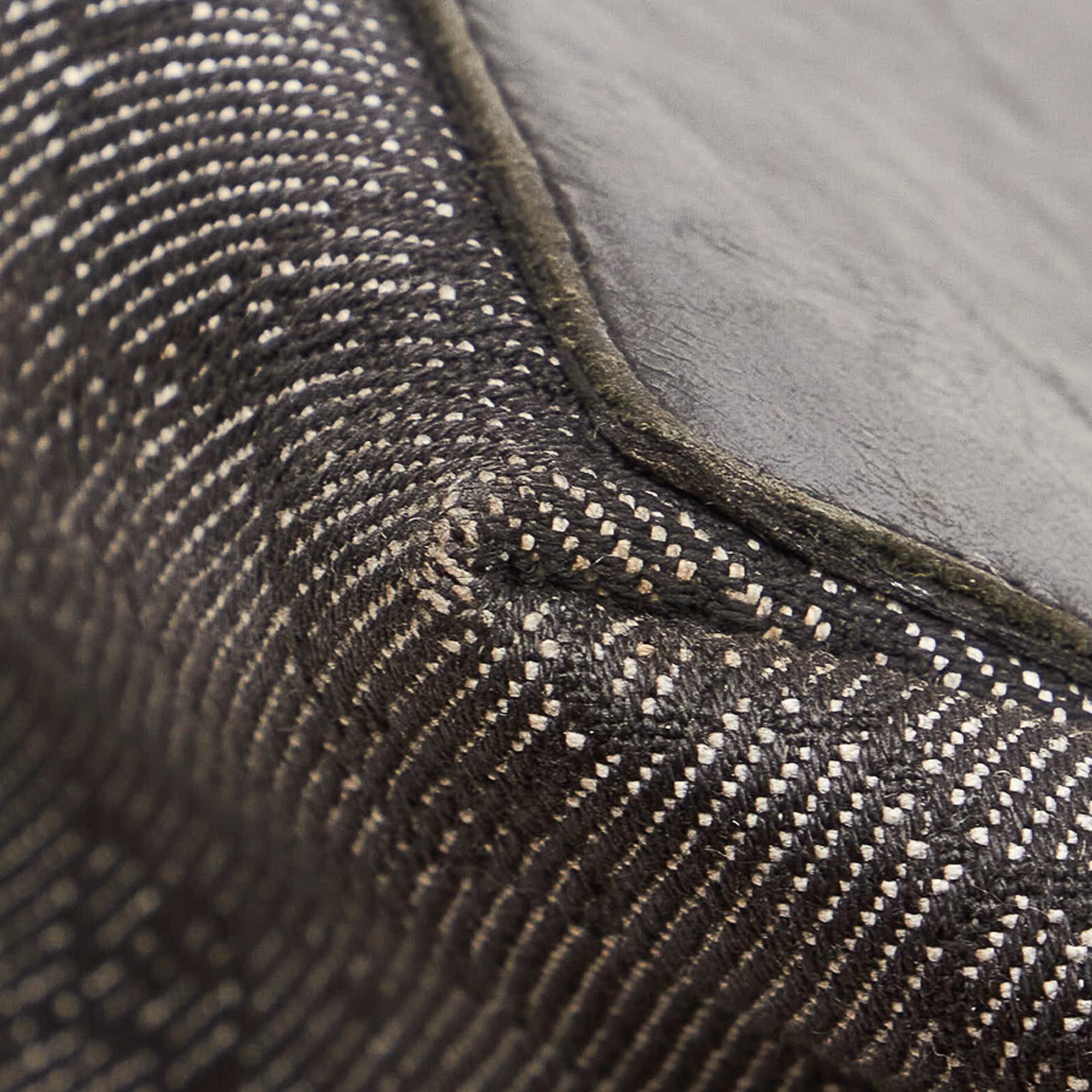 Gucci GG Canvas Tote Bag (SHG-34761)