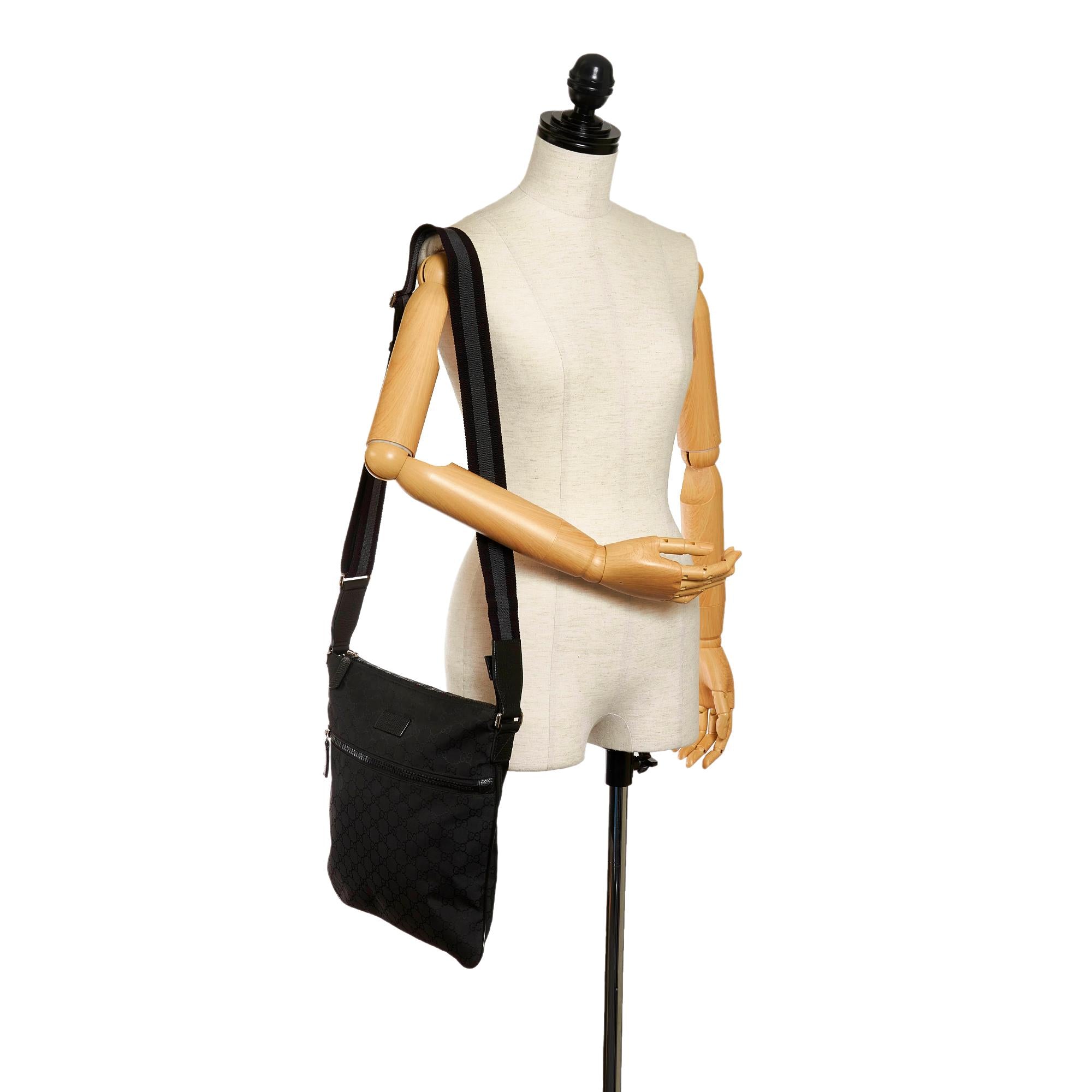 Gucci GG Canvas Web Crossbody Bag (SHG-32734)