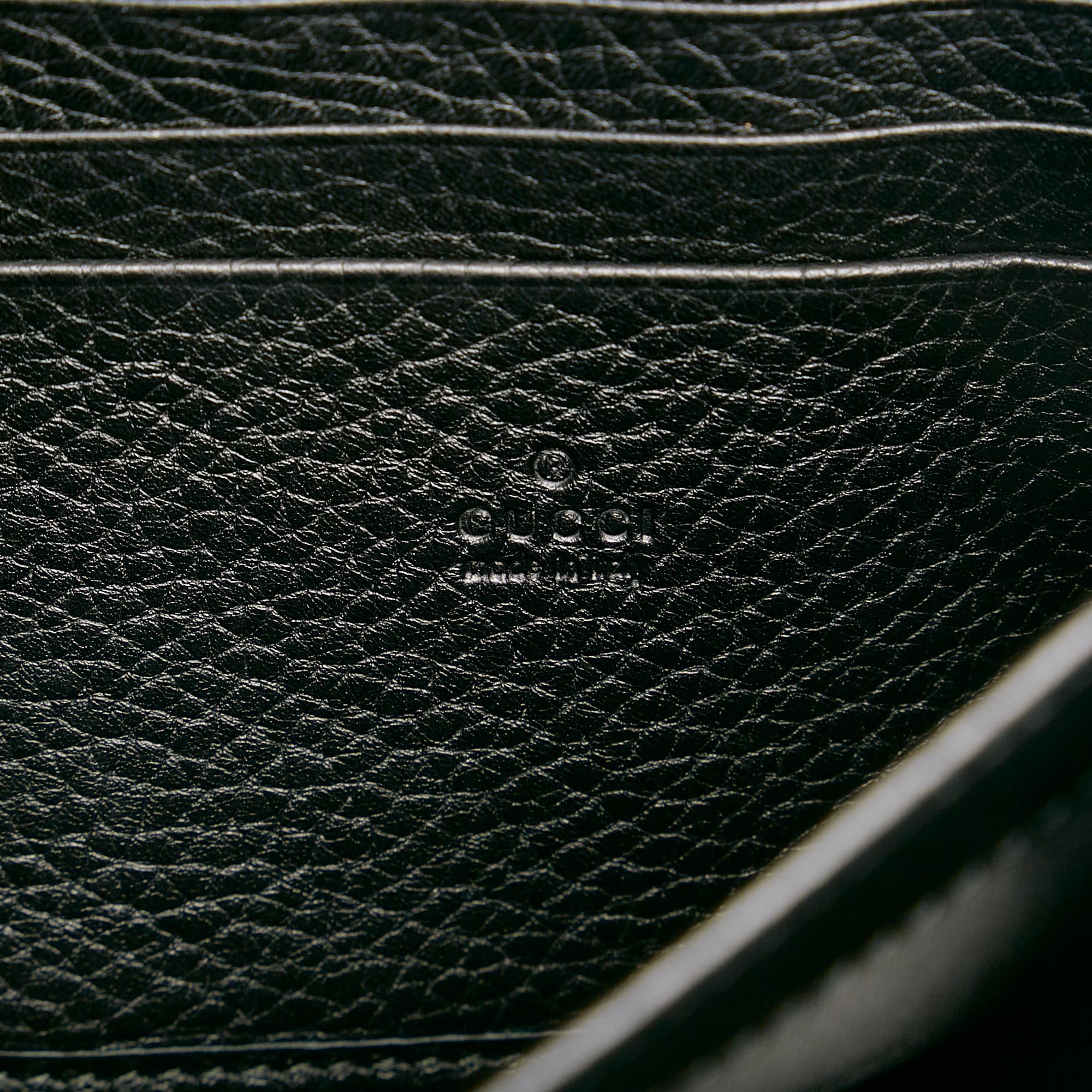 Gucci GG Marmont Leather Wallet on Chain (SHG-33733)