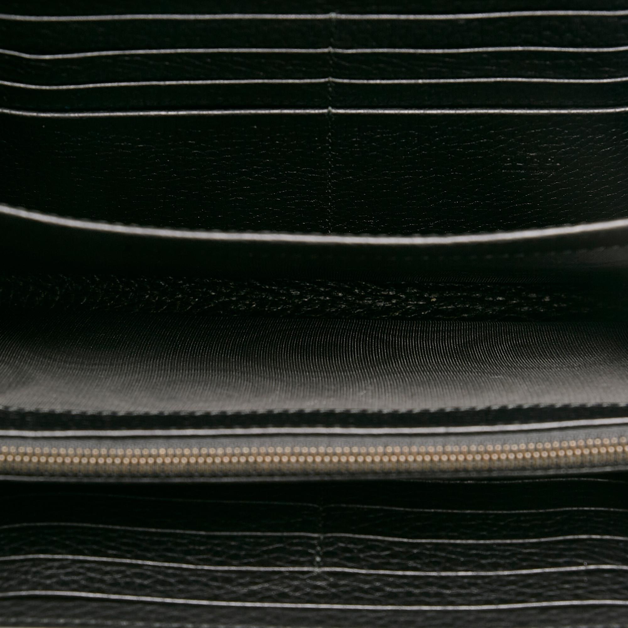 Gucci GG Marmont Leather Wallet on Chain (SHG-33733)