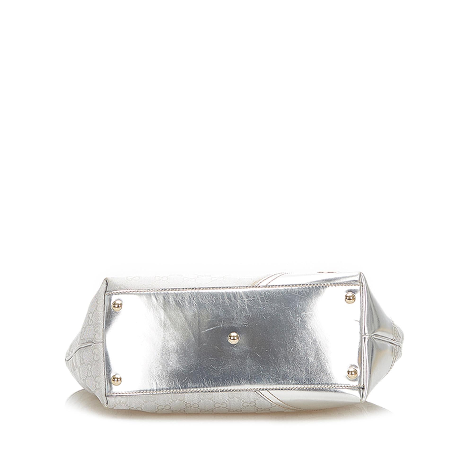 Gucci GG Nylon Tote Bag (SHG-32362)