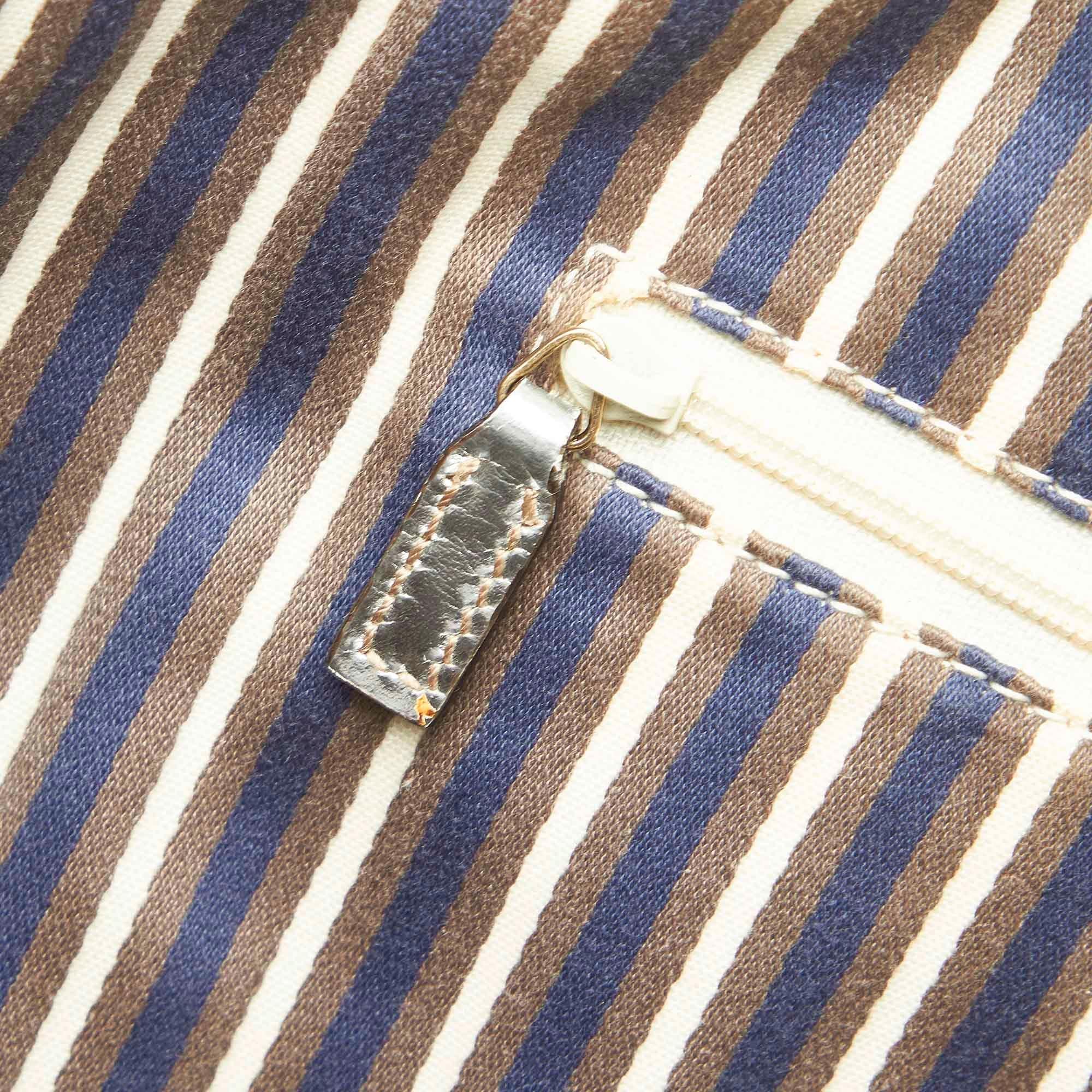 Gucci GG Nylon Tote Bag (SHG-32362)