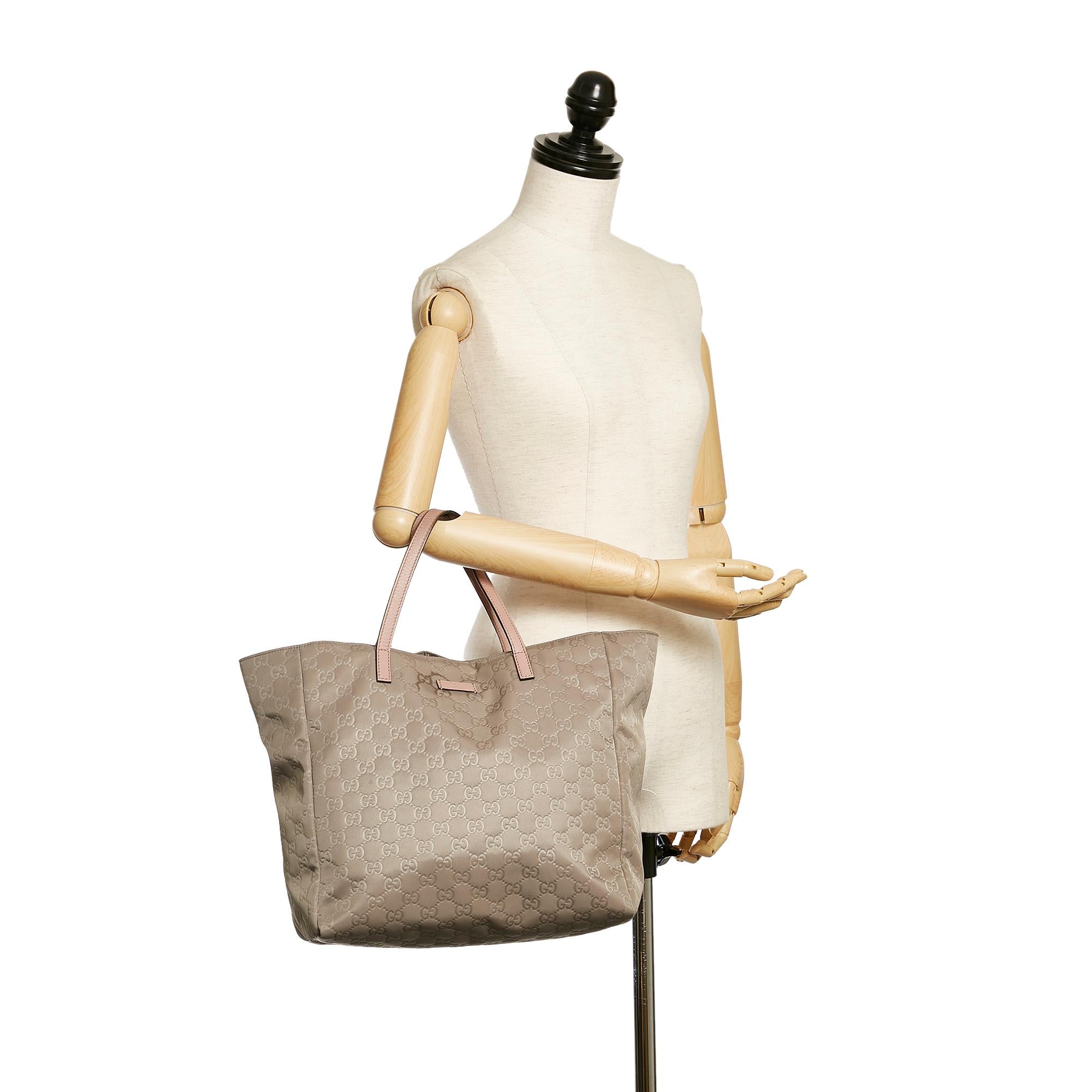 Gucci GG Nylon Tote Bag (SHG-32677)