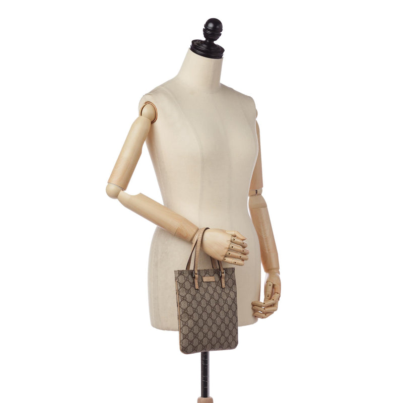 Gucci GG Supreme Handbag (SHG-32273)