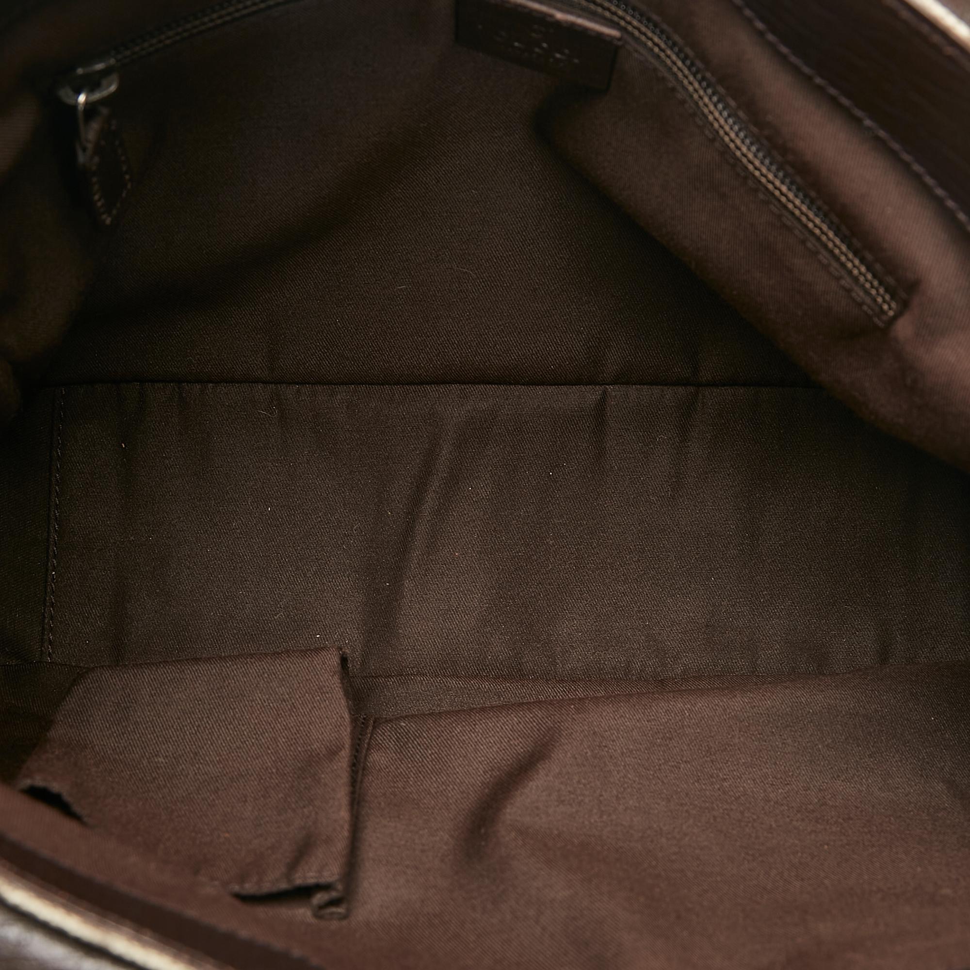 Gucci GG Supreme Handbag (SHG-37904)