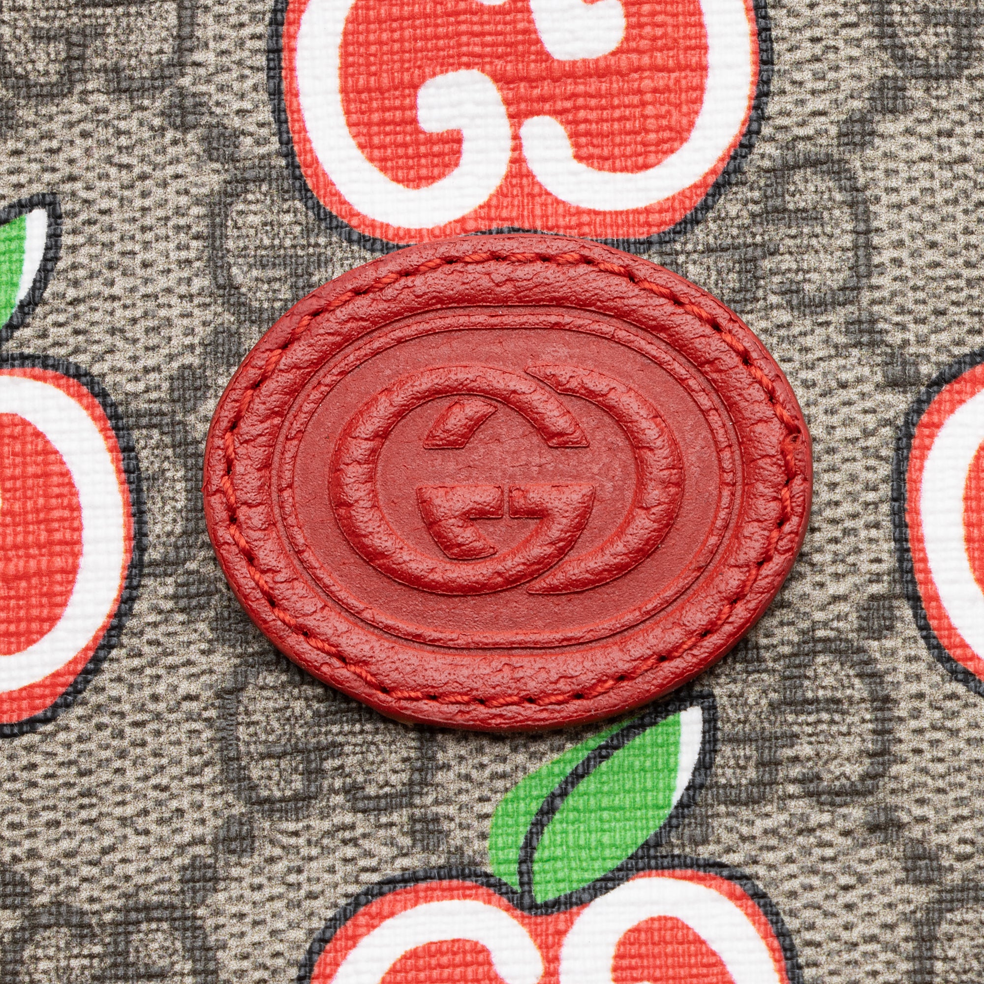 Gucci GG Supreme Les Pommes Bucket Hat - Size M (SHF-g323cG)