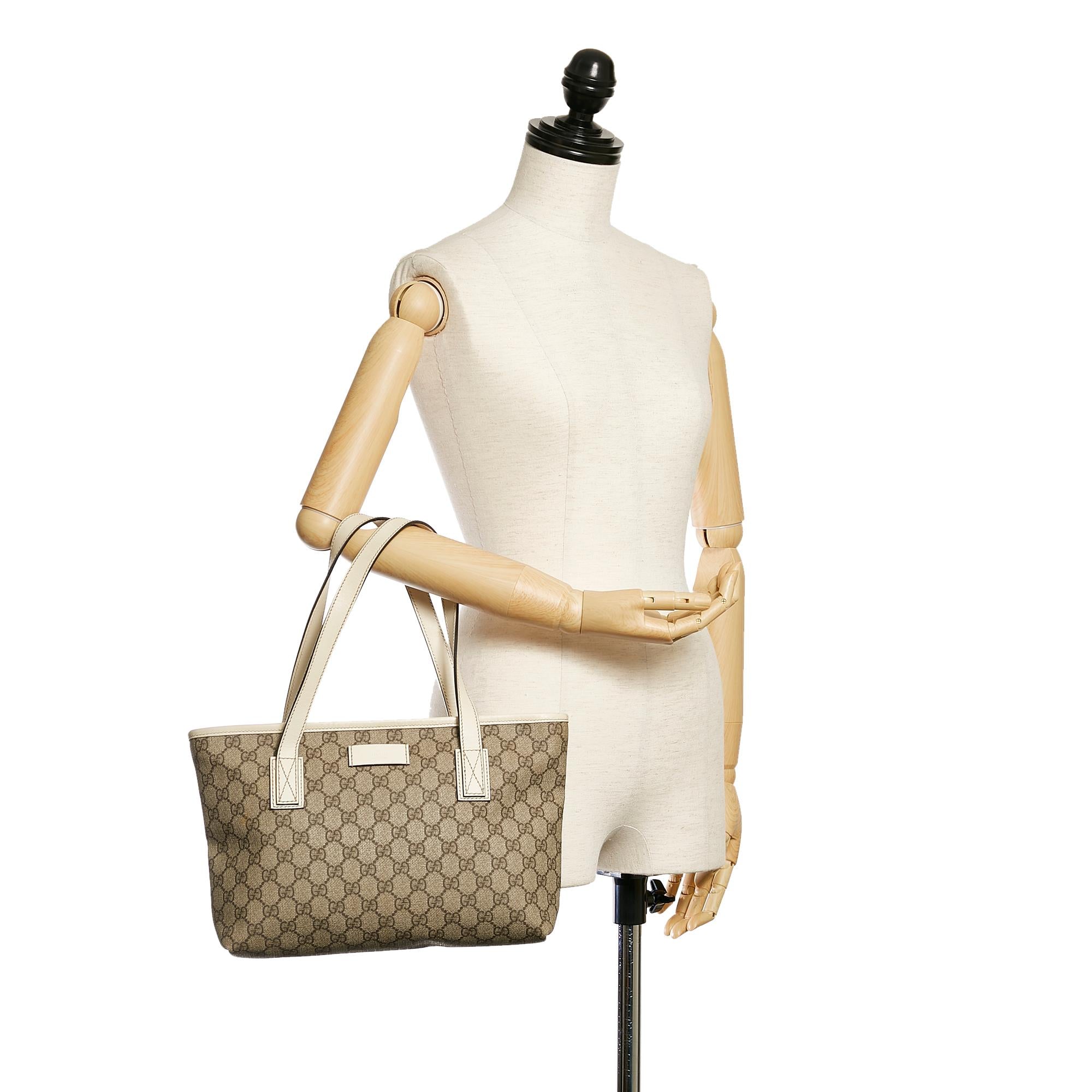 Gucci GG Supreme Tote Bag (SHG-29602)