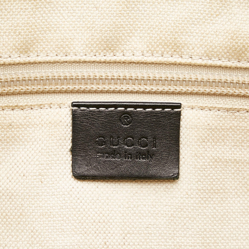 Gucci Interlocking G Leather Crossbody Bag (SHG-28220)